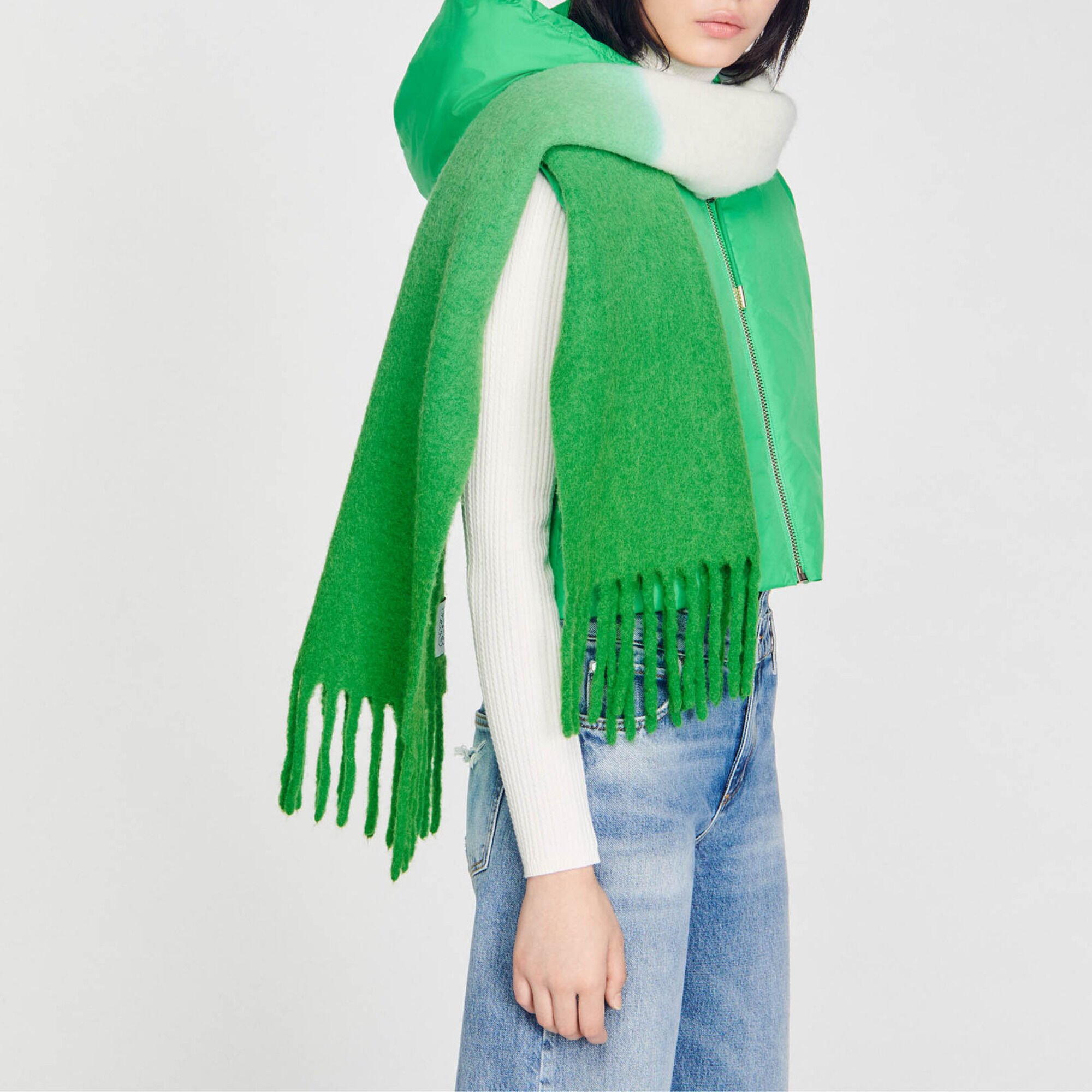 Sciarpa con frange