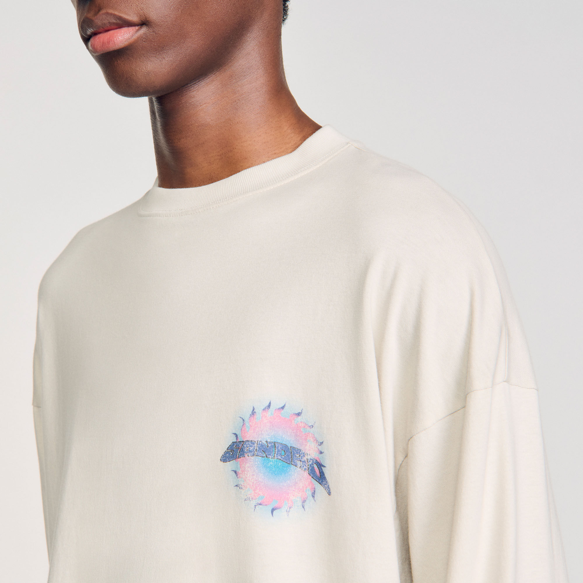 T-shirt con stampa a sole