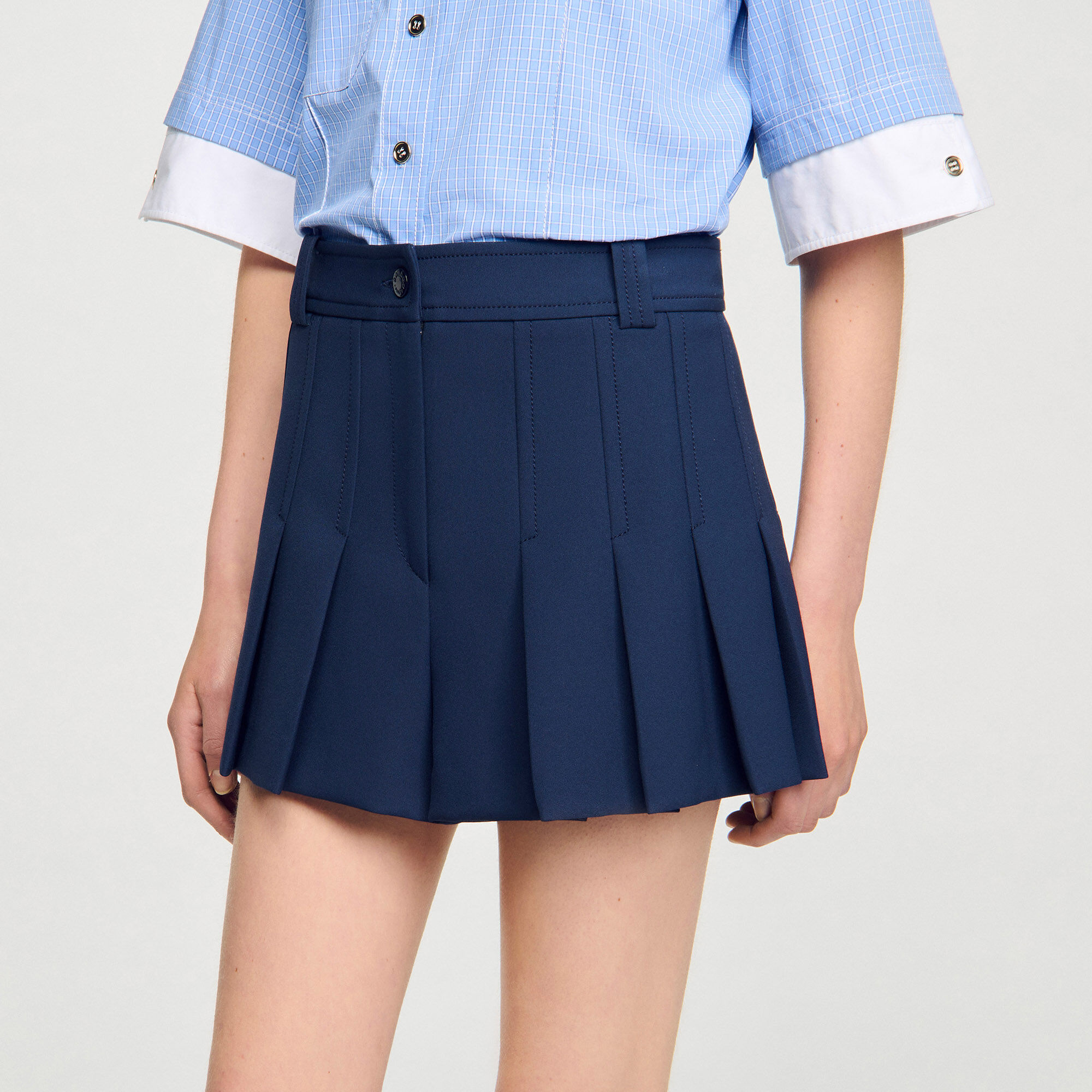 Short sartoriale plissettato