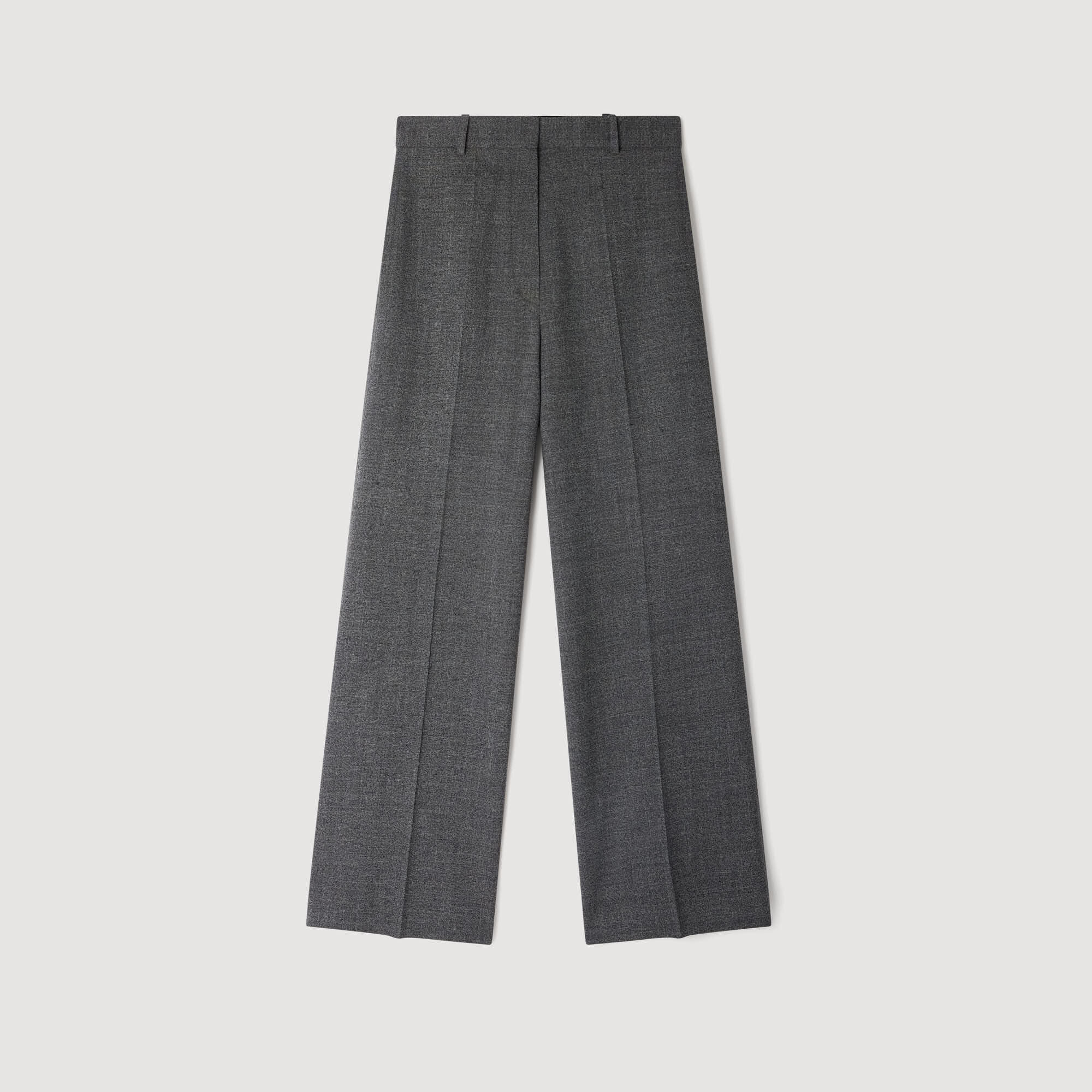 Pantaloni dritti e larghi