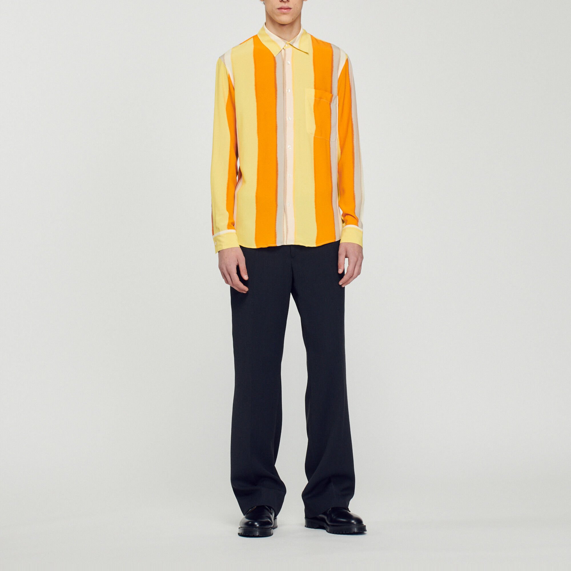 Camicia fluida a righe a maniche lunghe