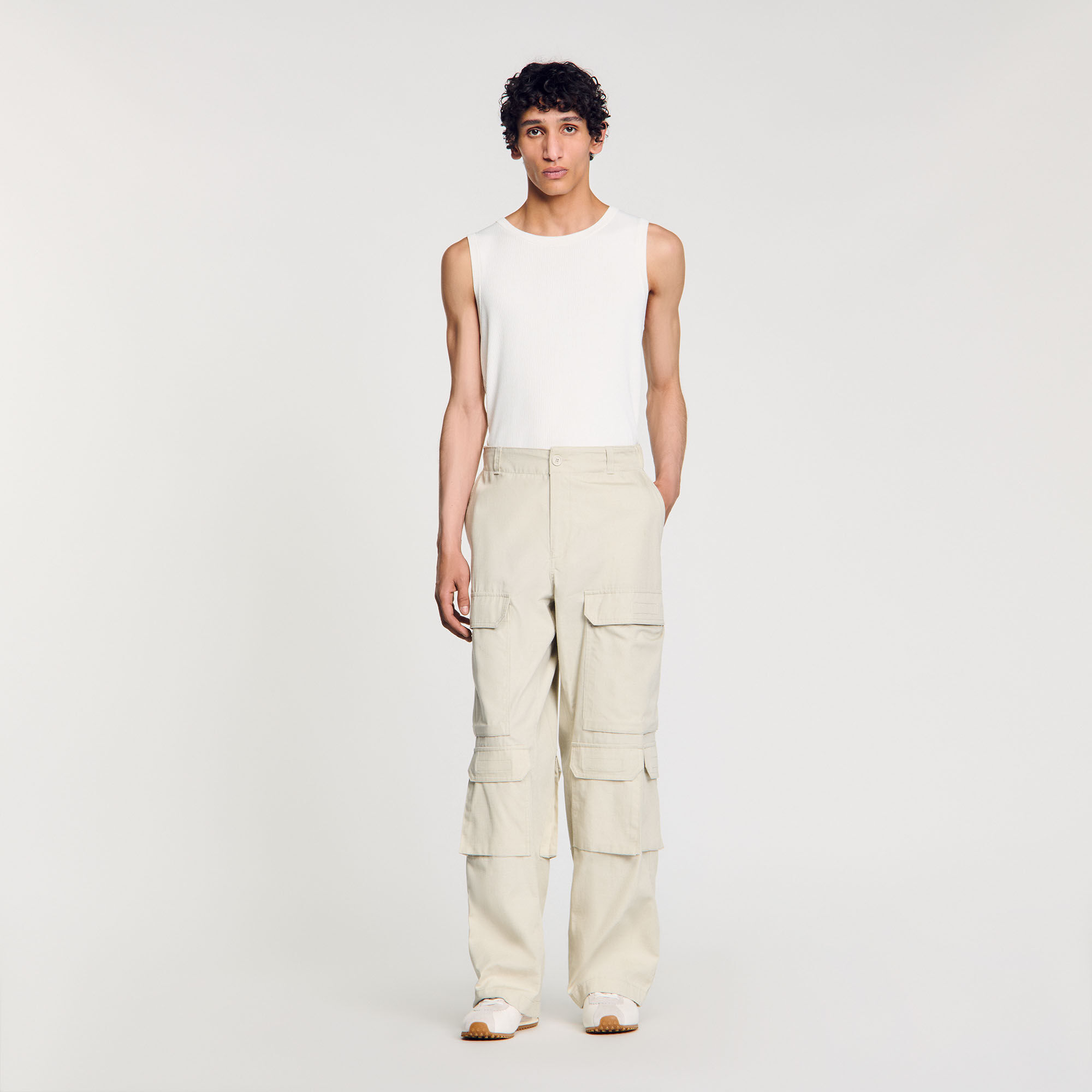 Pantaloni cargo
