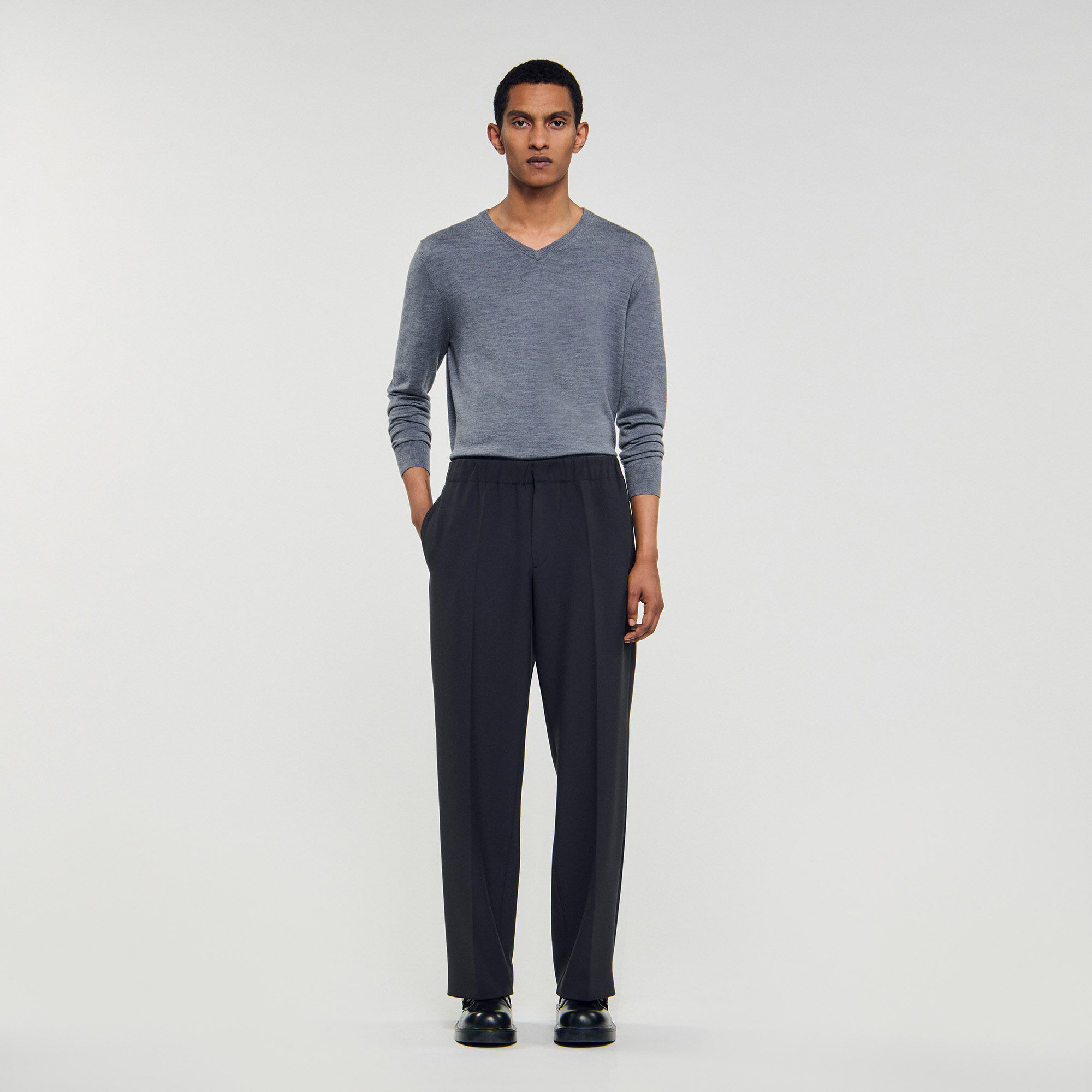 Pantaloni larghi