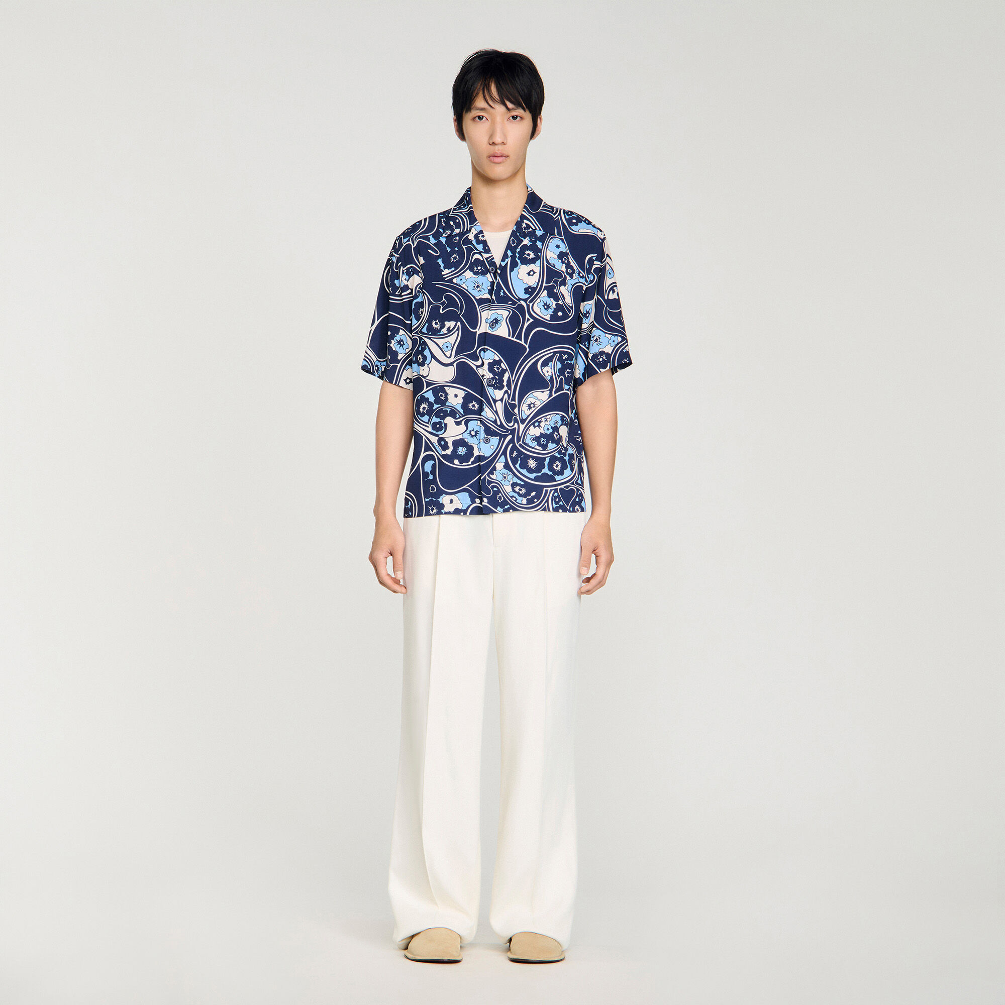 Camicia fluida stampa collo aperto