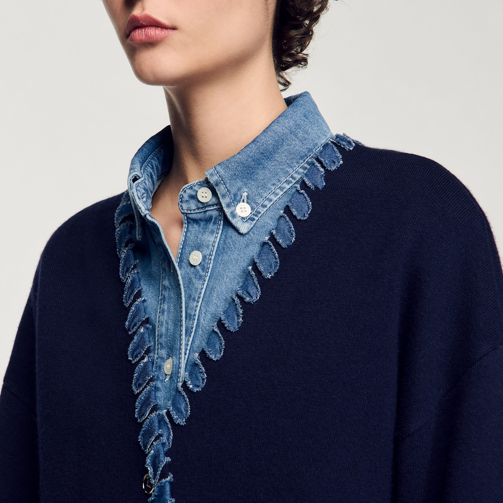 Cardigan con dettagli in denim