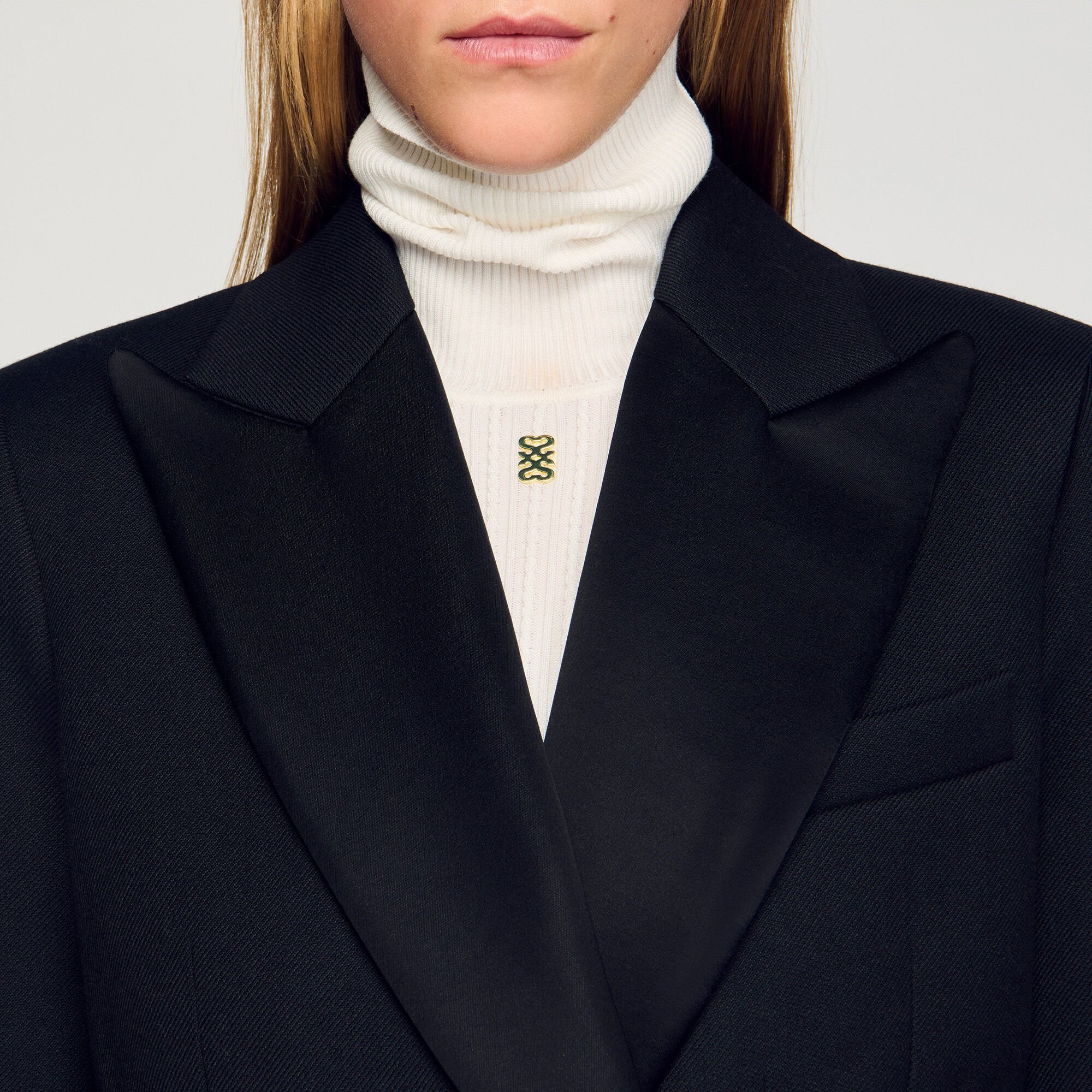 Cappotto lungo con revers satinati