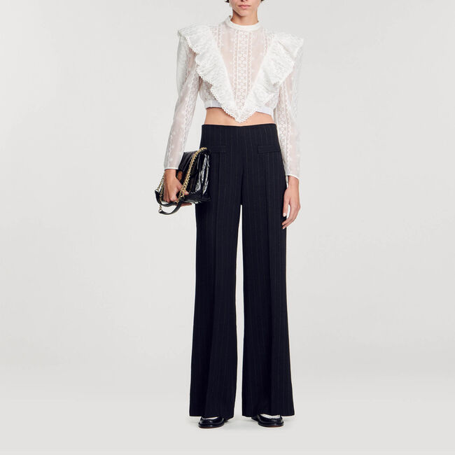 Pantaloni larghi 
