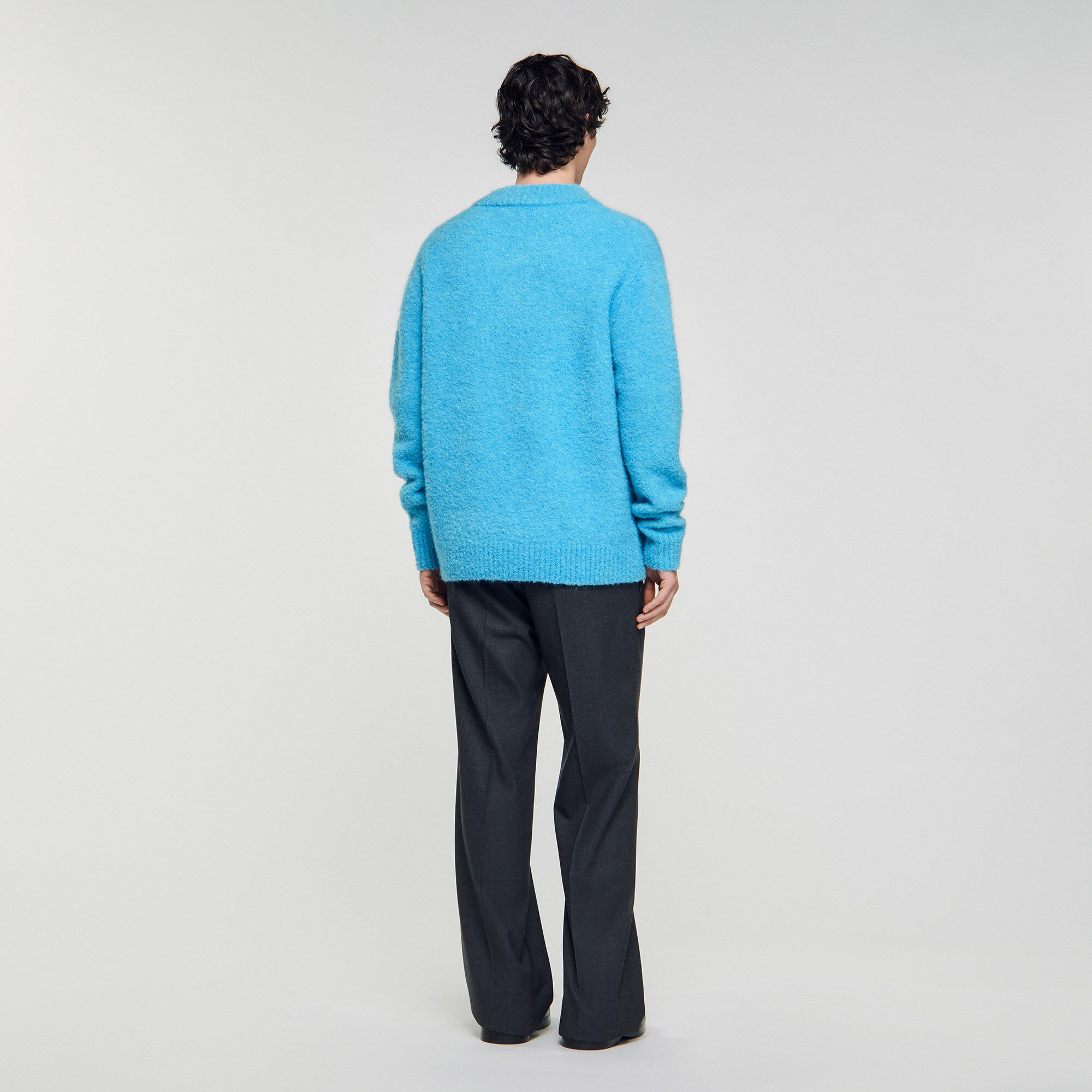 Maglione a V a maniche lunghe