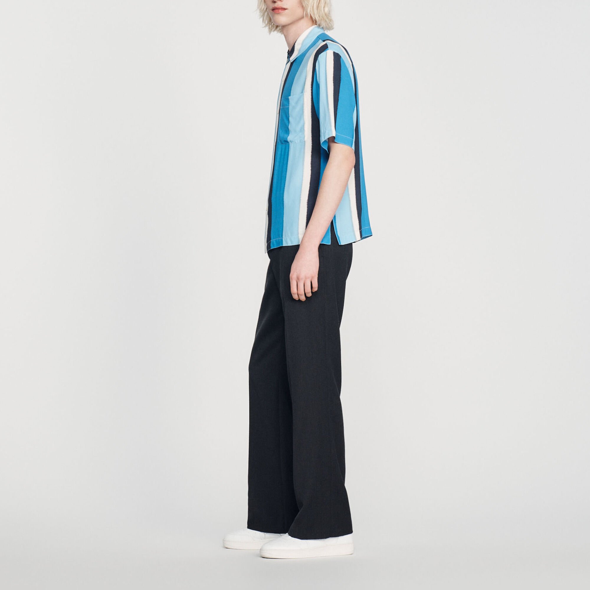 Camicia fluida a righe a maniche corte
