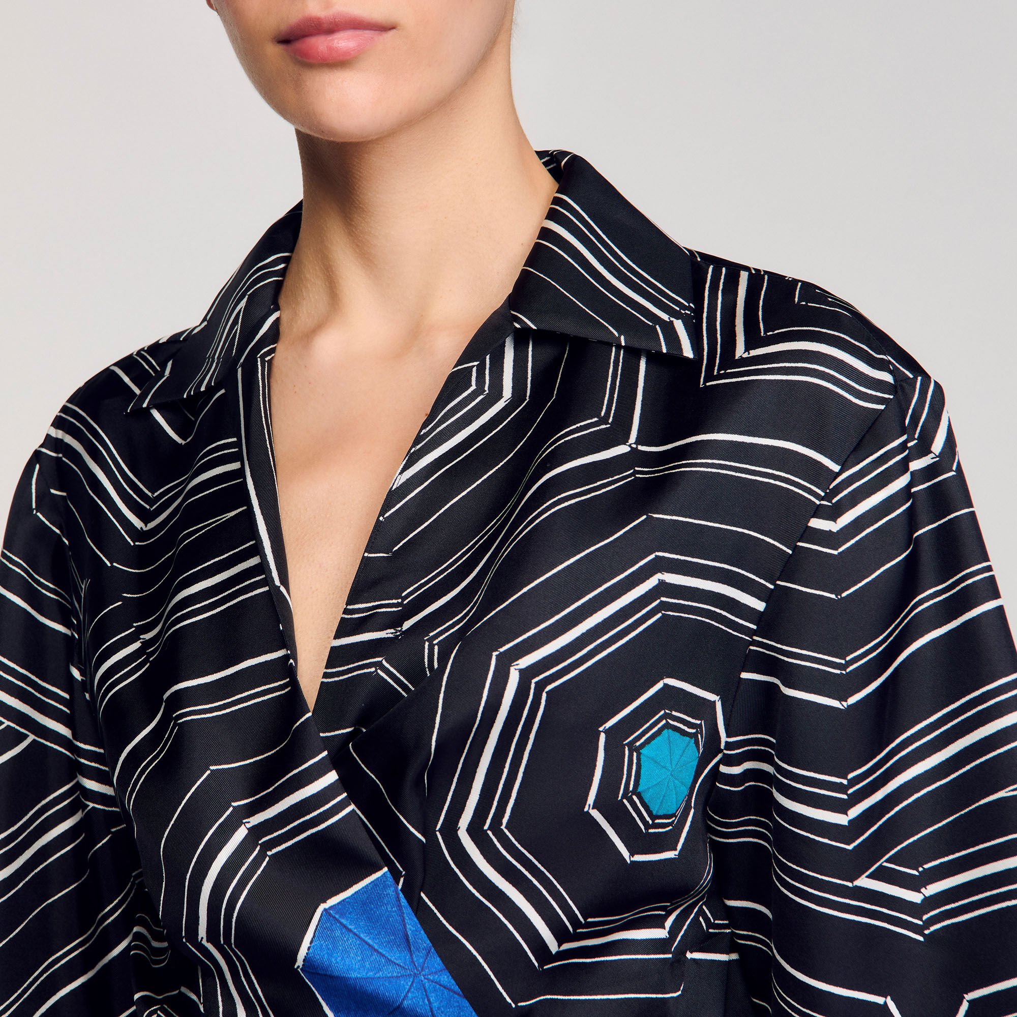 Camicia in seta stampa a spirali