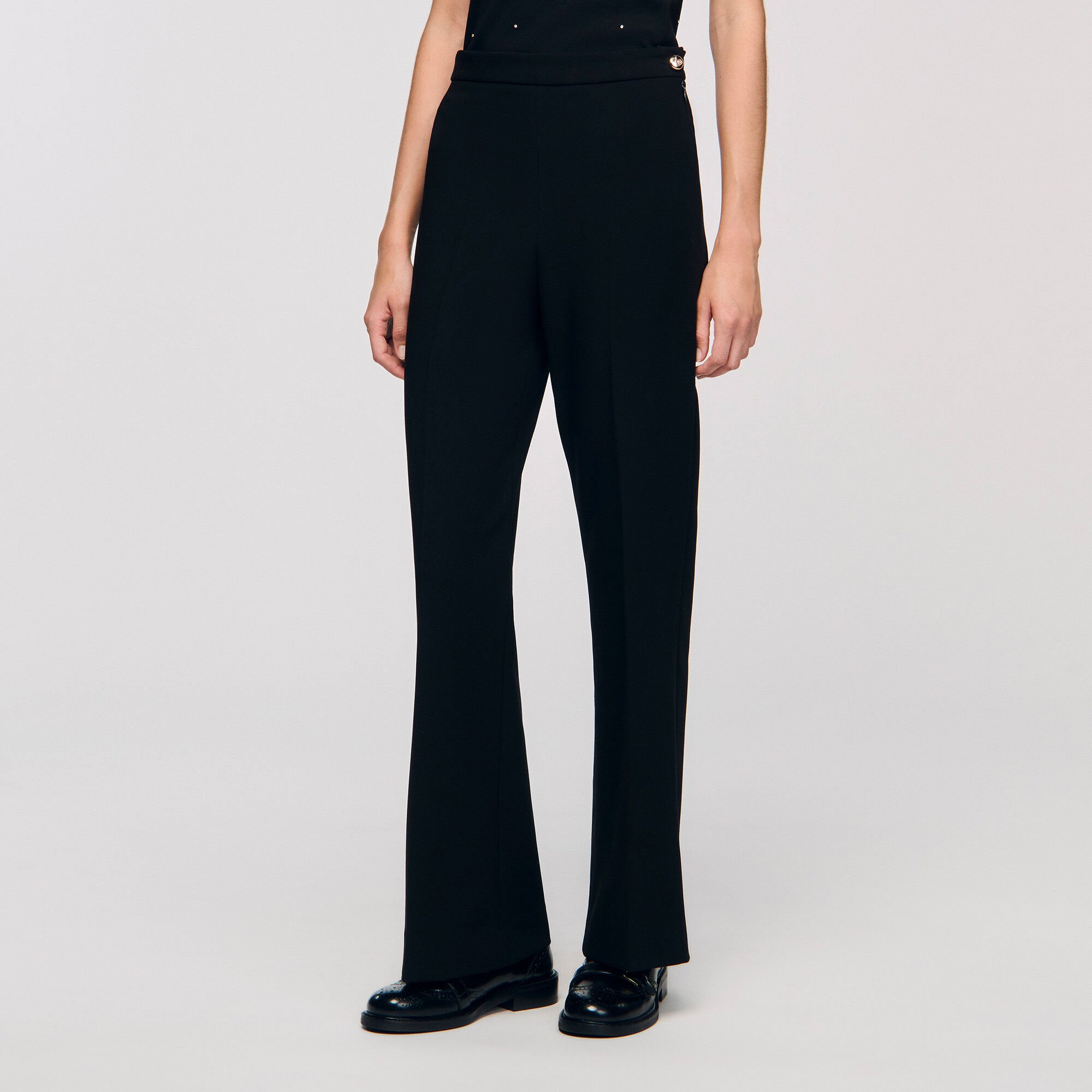Pantaloni dritti