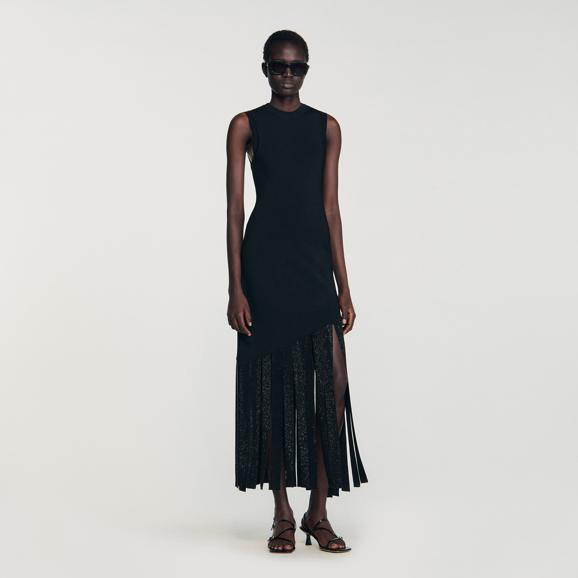 Abito lungo con frange