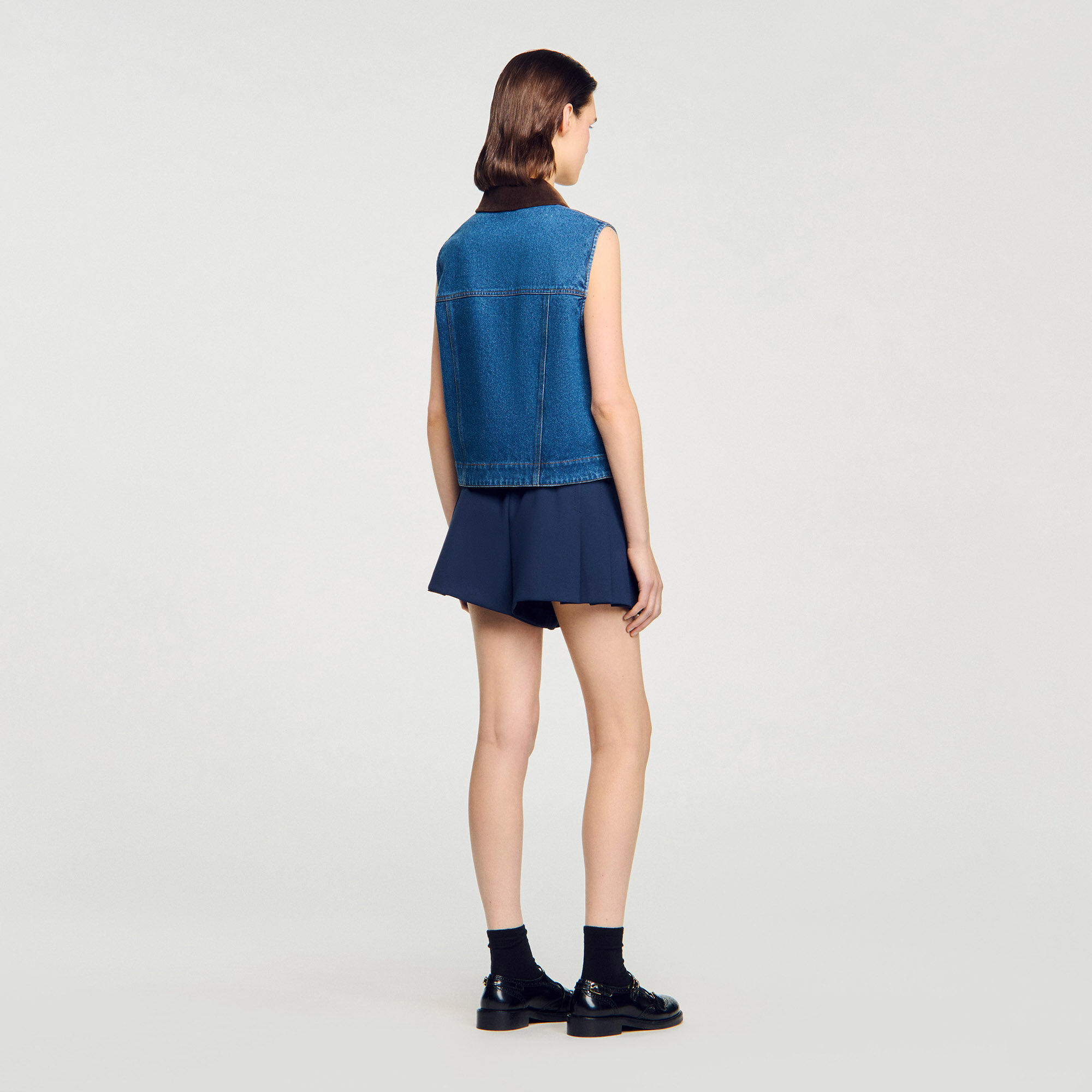 Giubbotto smanicato in denim