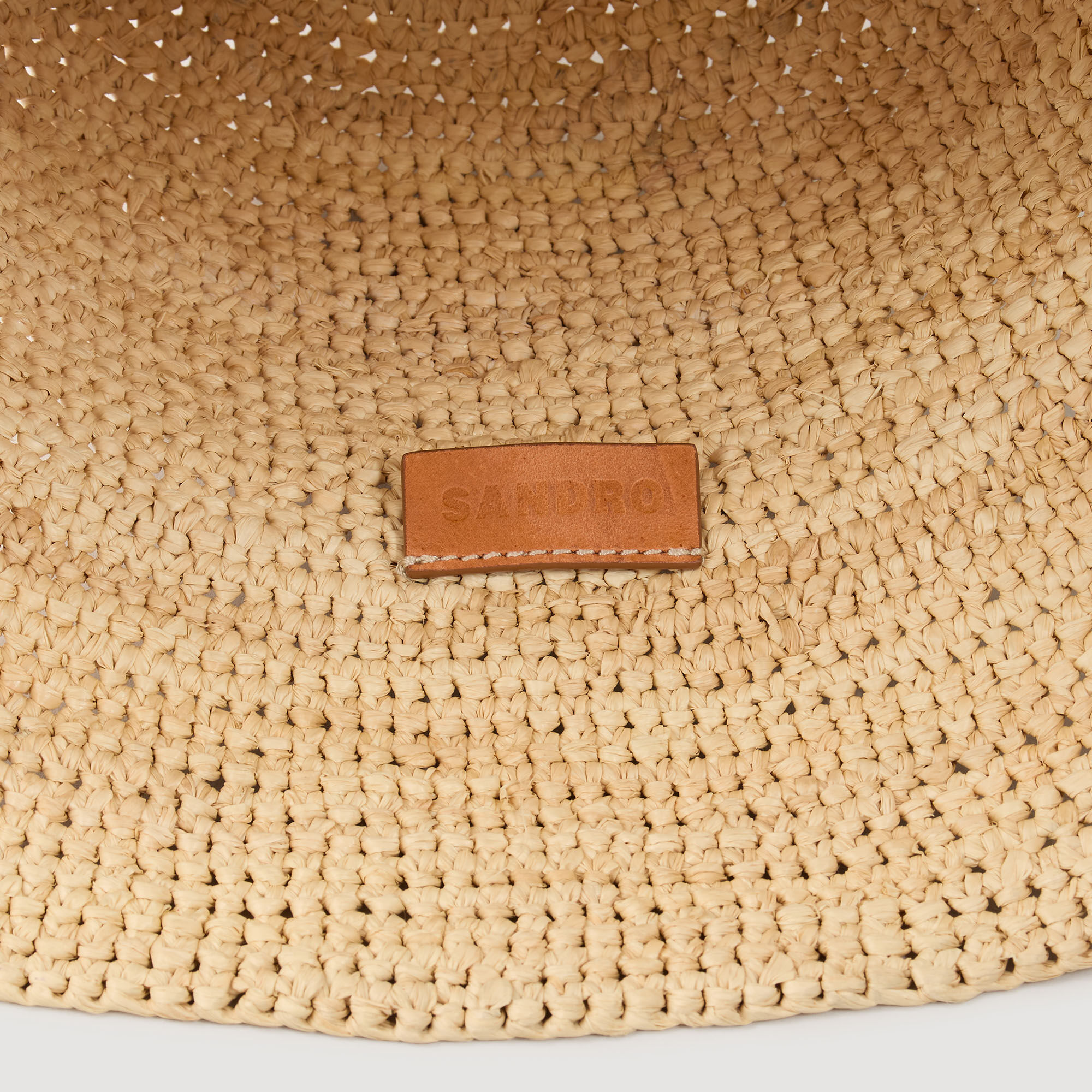 Cappello da pescatore in rafia