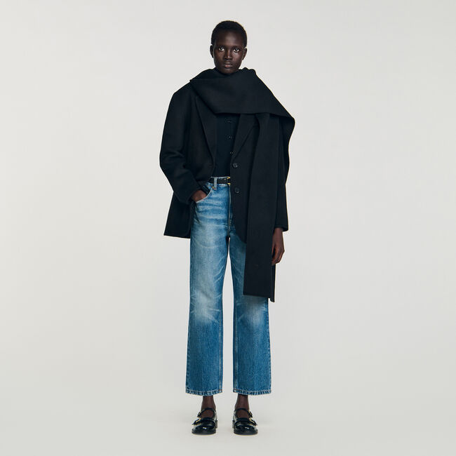 Cappotto corto con sciarpa