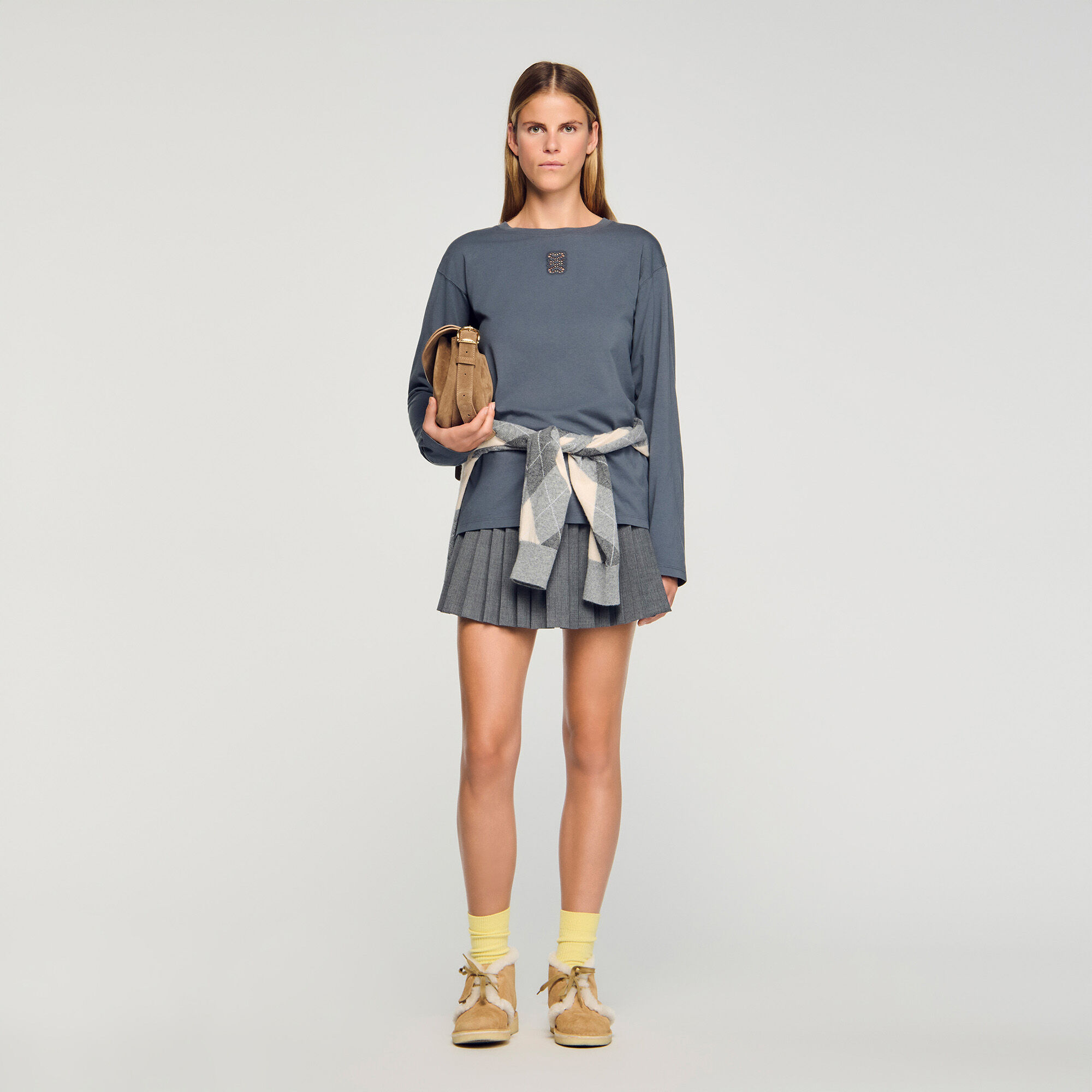 T-shirt con ricamo