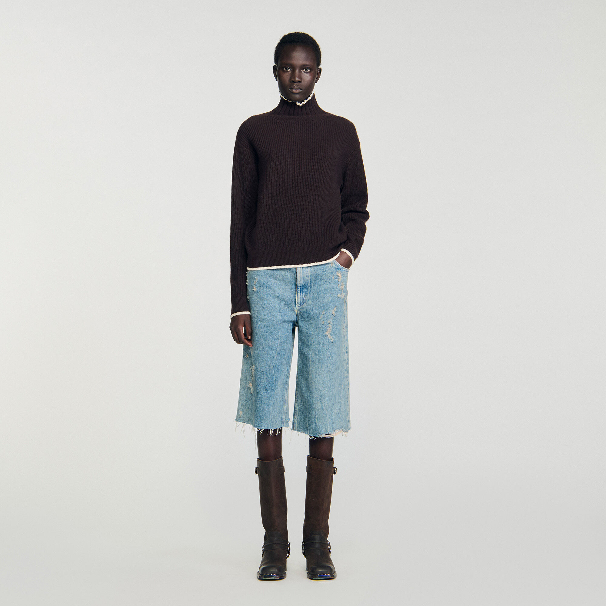 Maglione con collo alto