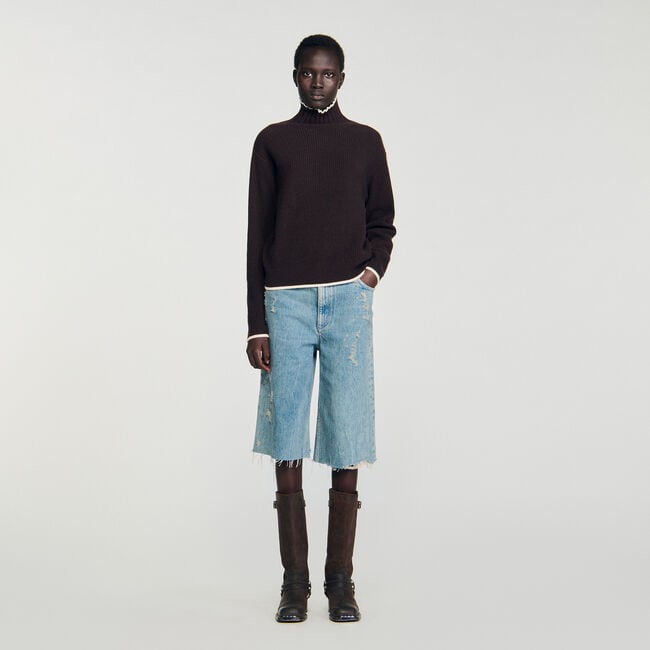 Maglione con collo alto