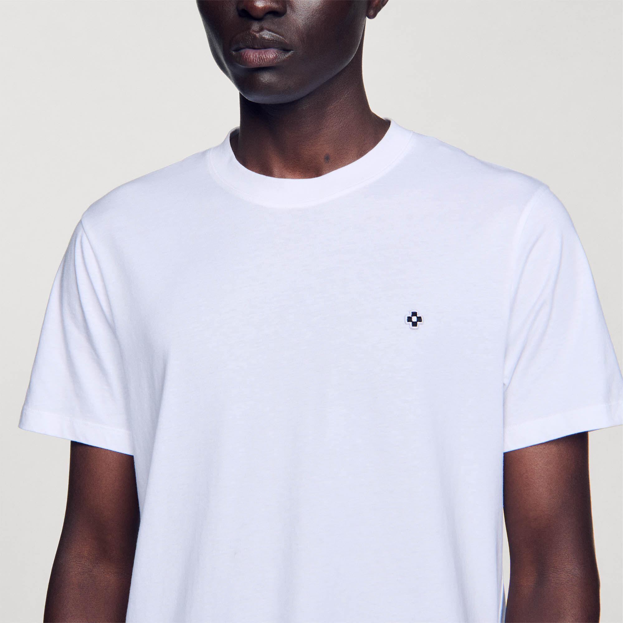 T-shirt con applicazione Square Cross