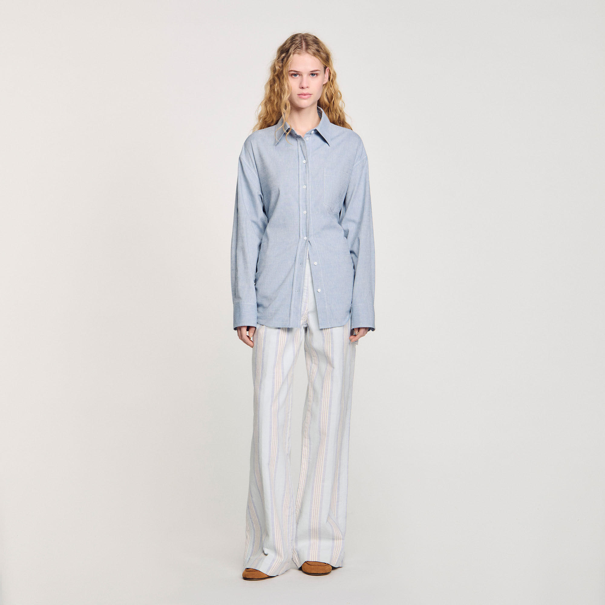 Camicia lunga con retro annodato