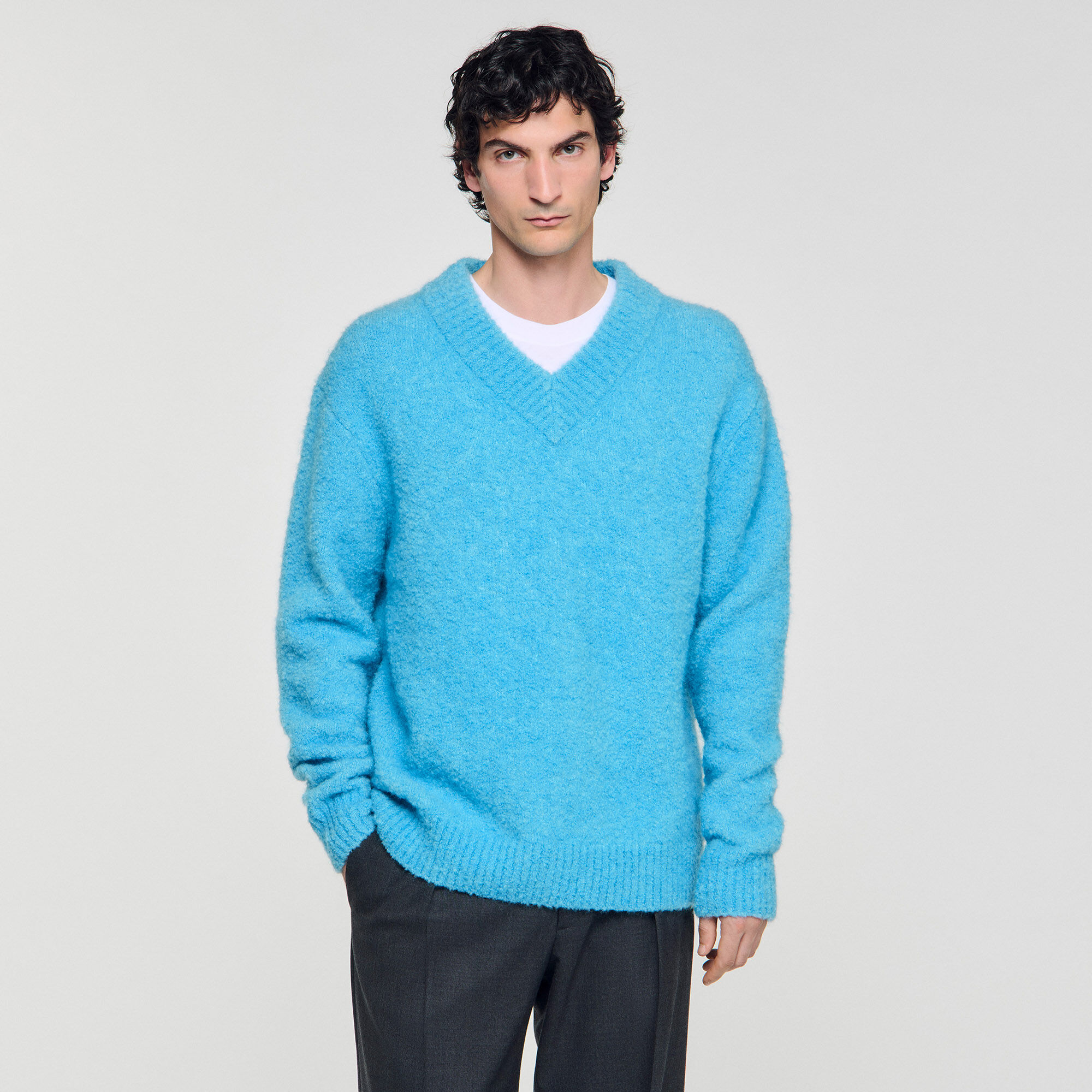 Maglione a V a maniche lunghe