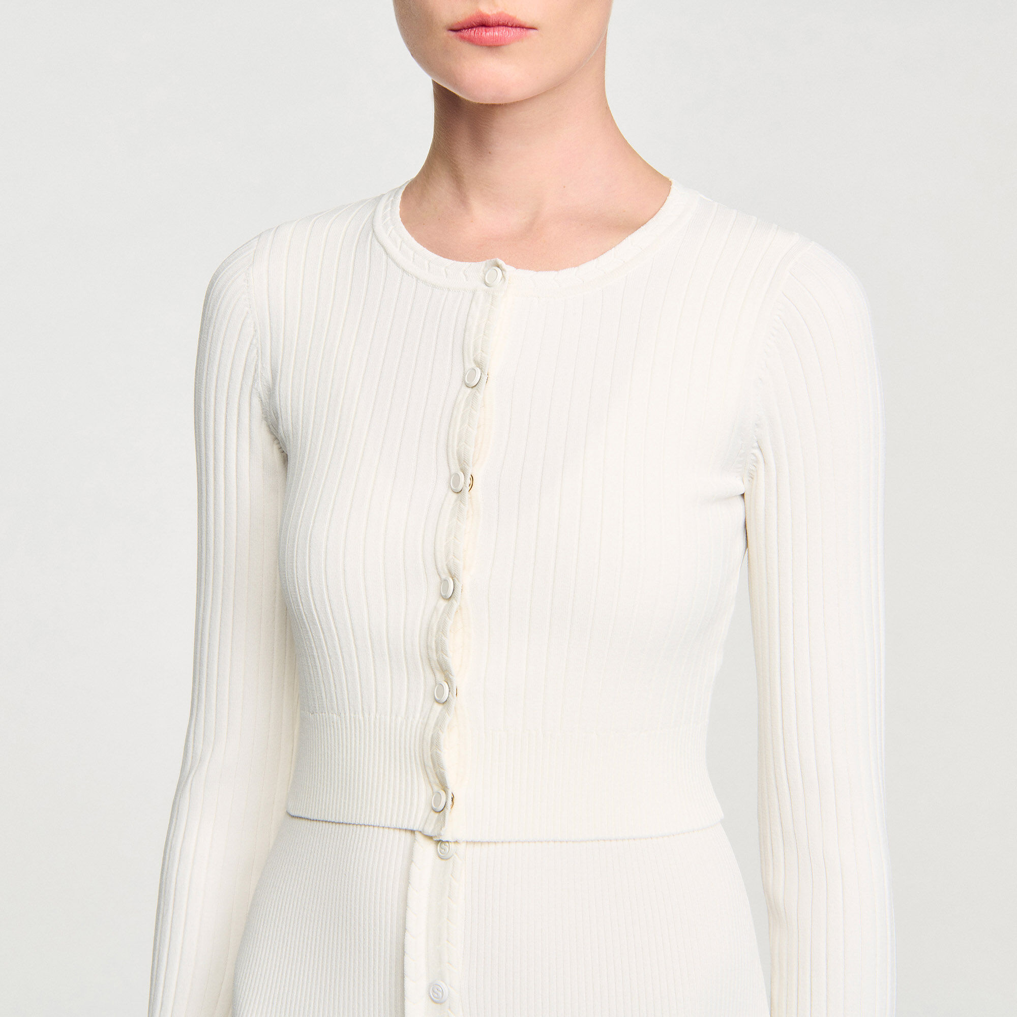 Cardigan corto in maglia a coste