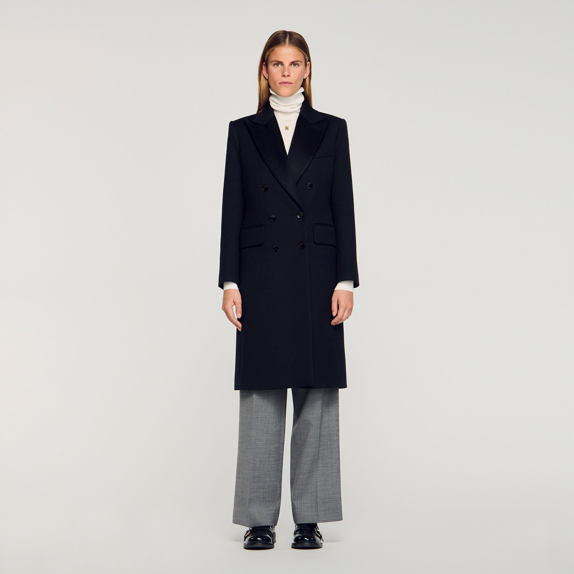 Cappotto lungo con revers satinati