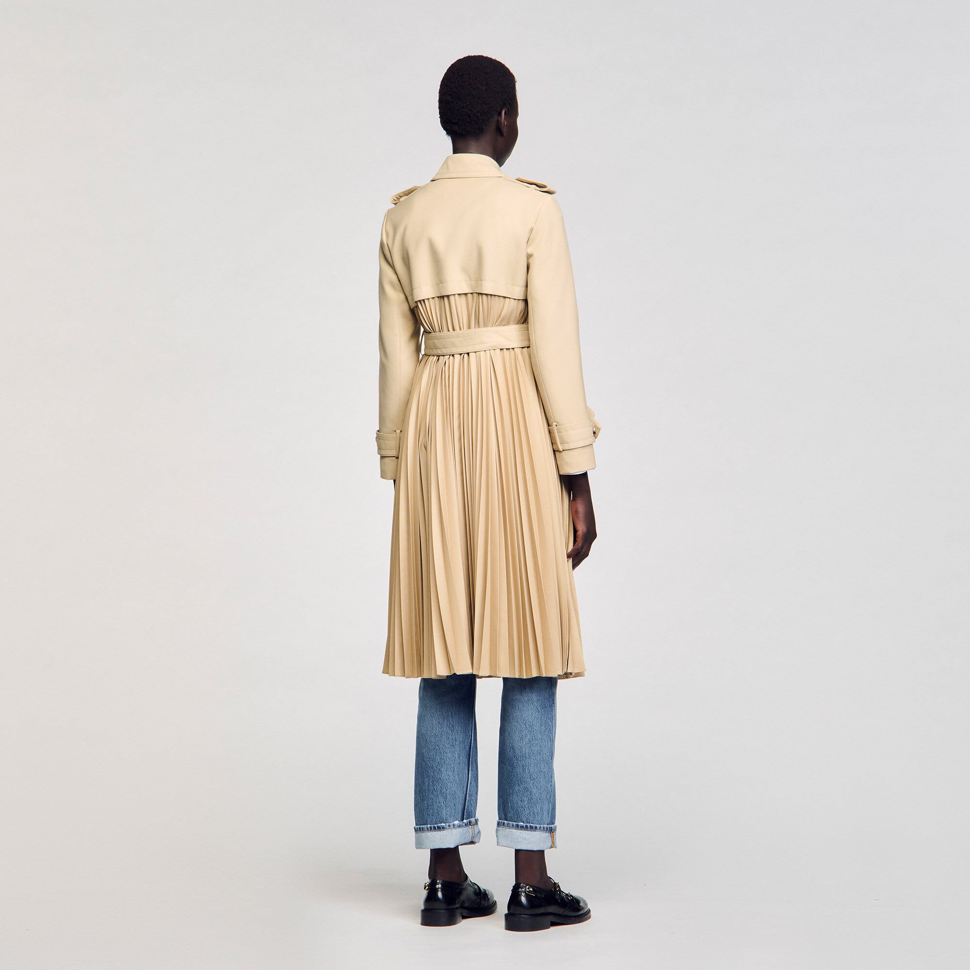 Trench plissettato con cintura