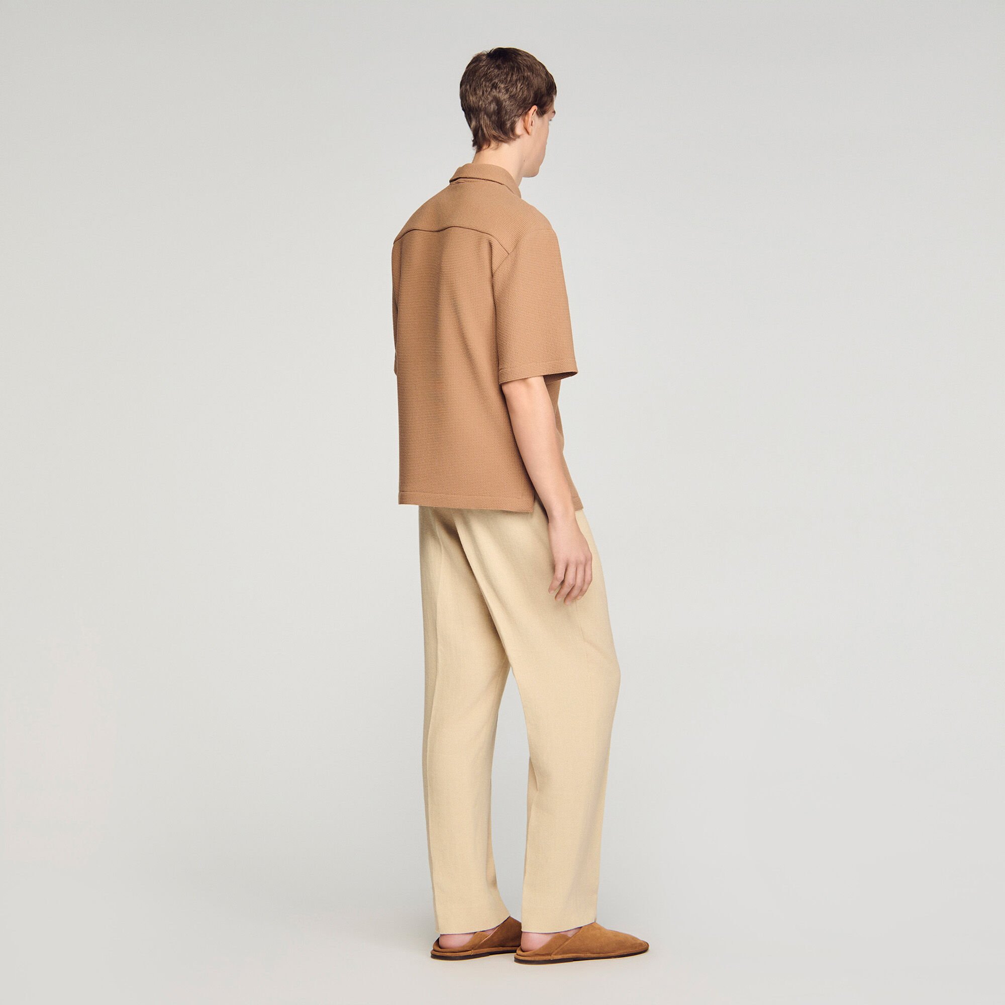 Camicia testurizzata collo aperto