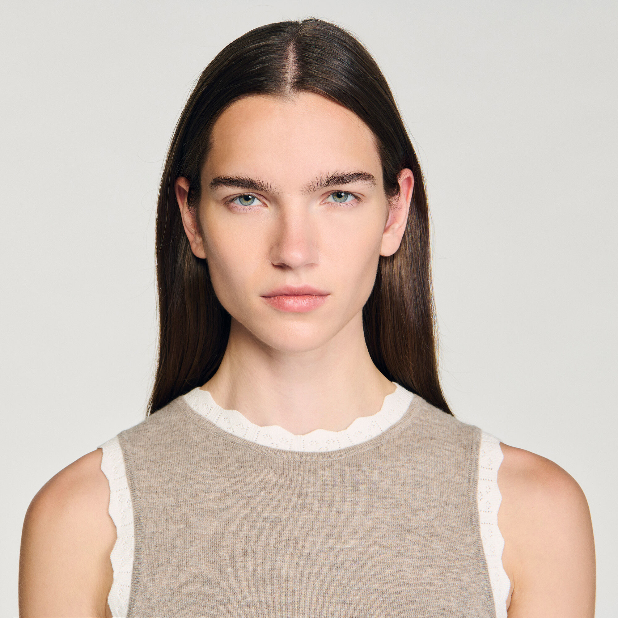 Maglione in maglia con collo alto