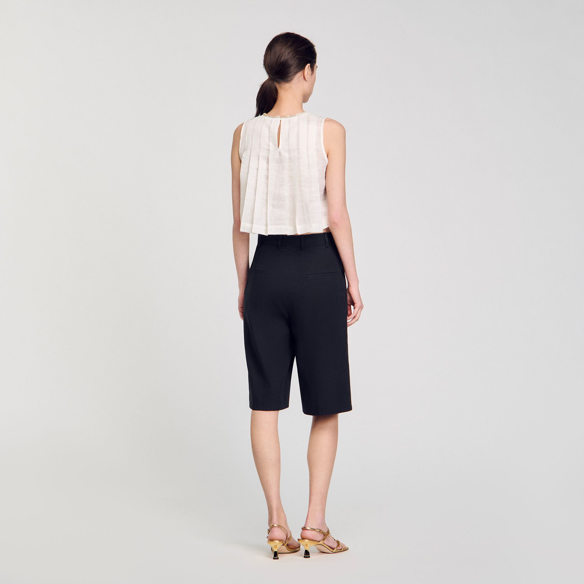 Crop top plissettato collo strass