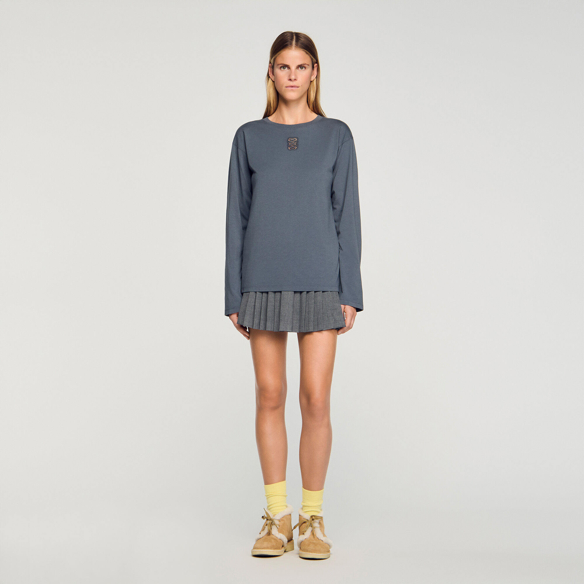T-shirt con ricamo