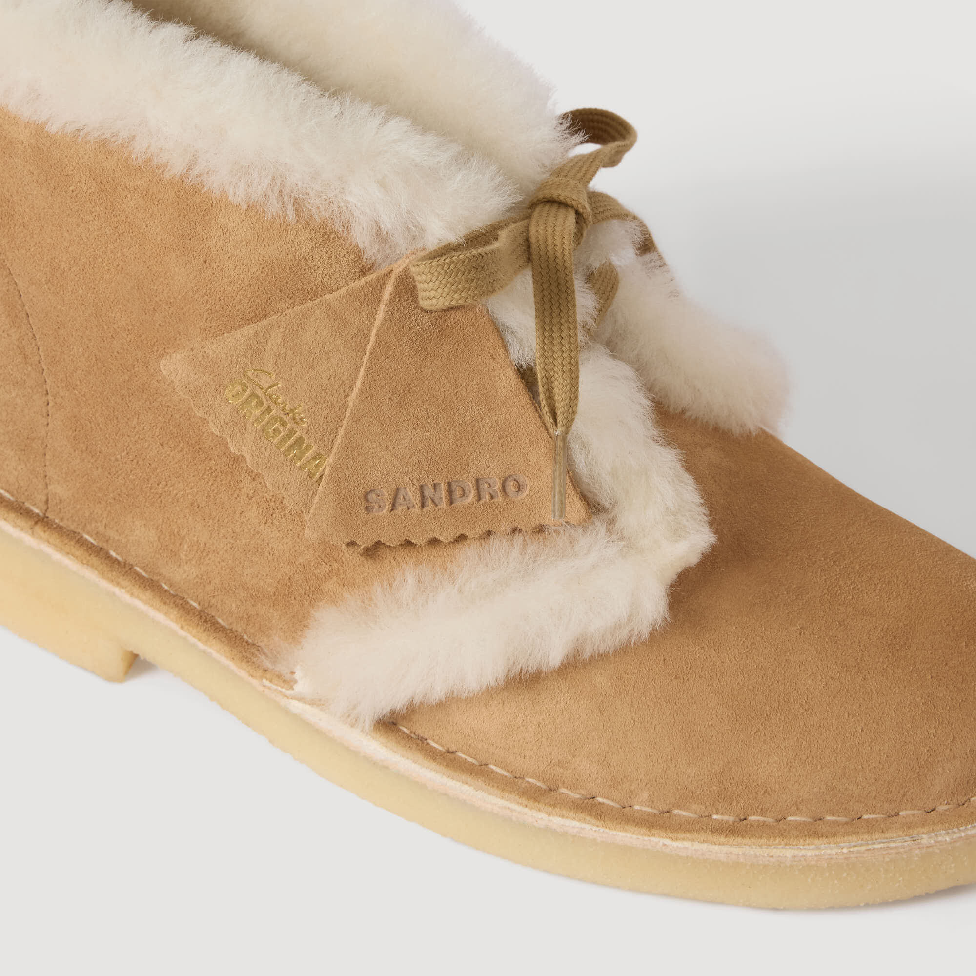 Desert Boots™ in shearling