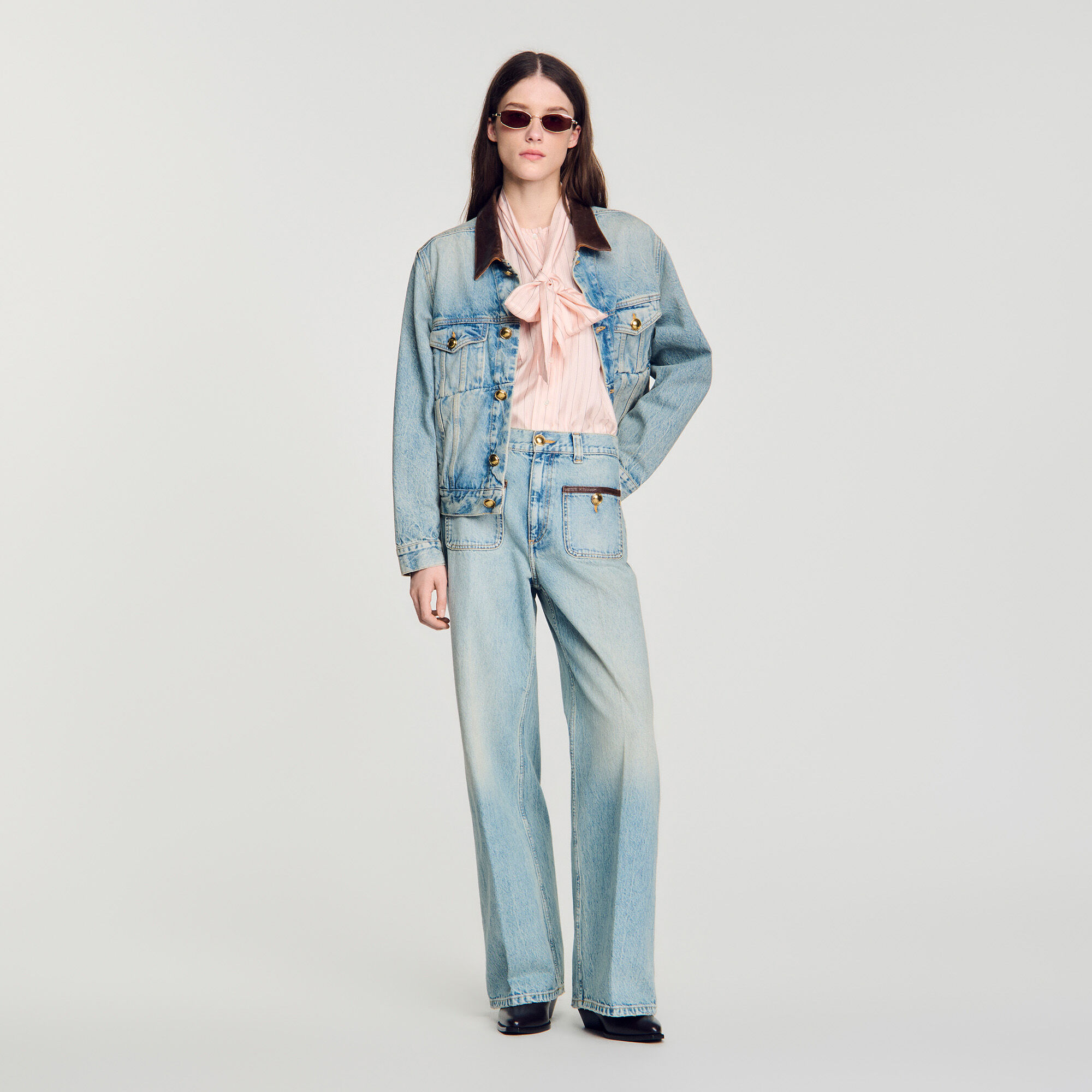 Jeans dritti con dettagli in pelle