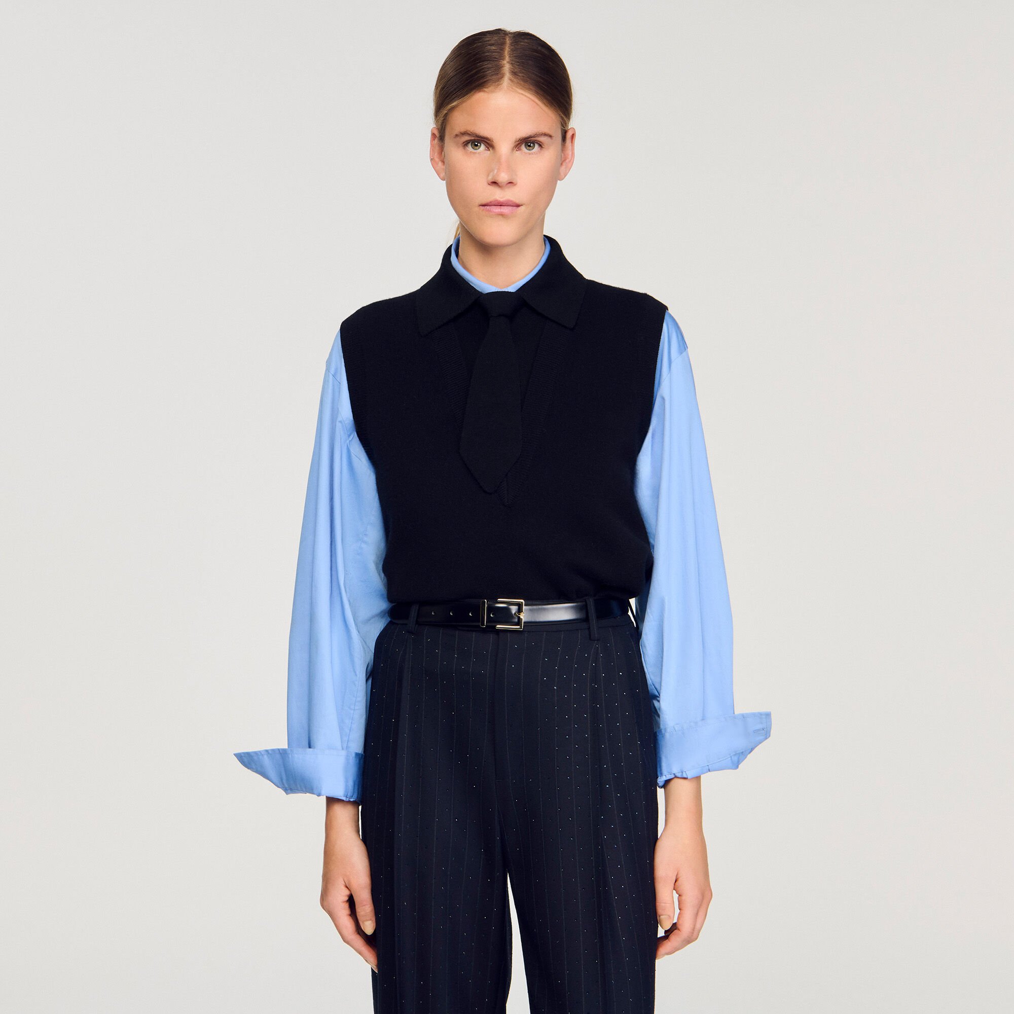 Maglione con cravatta