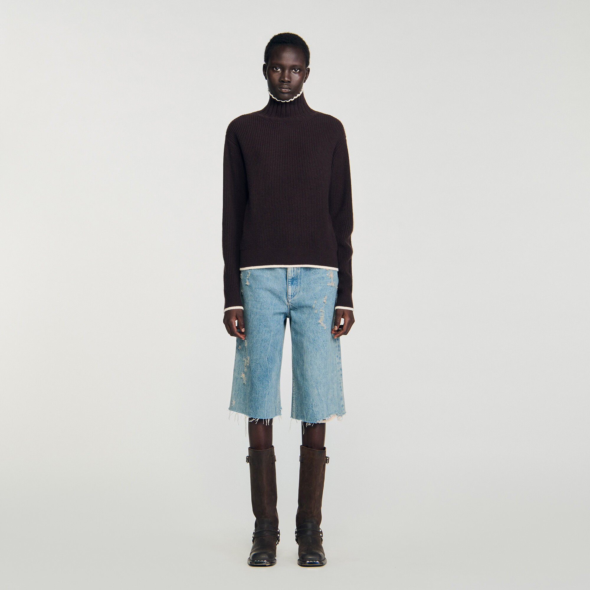 Maglione con collo alto