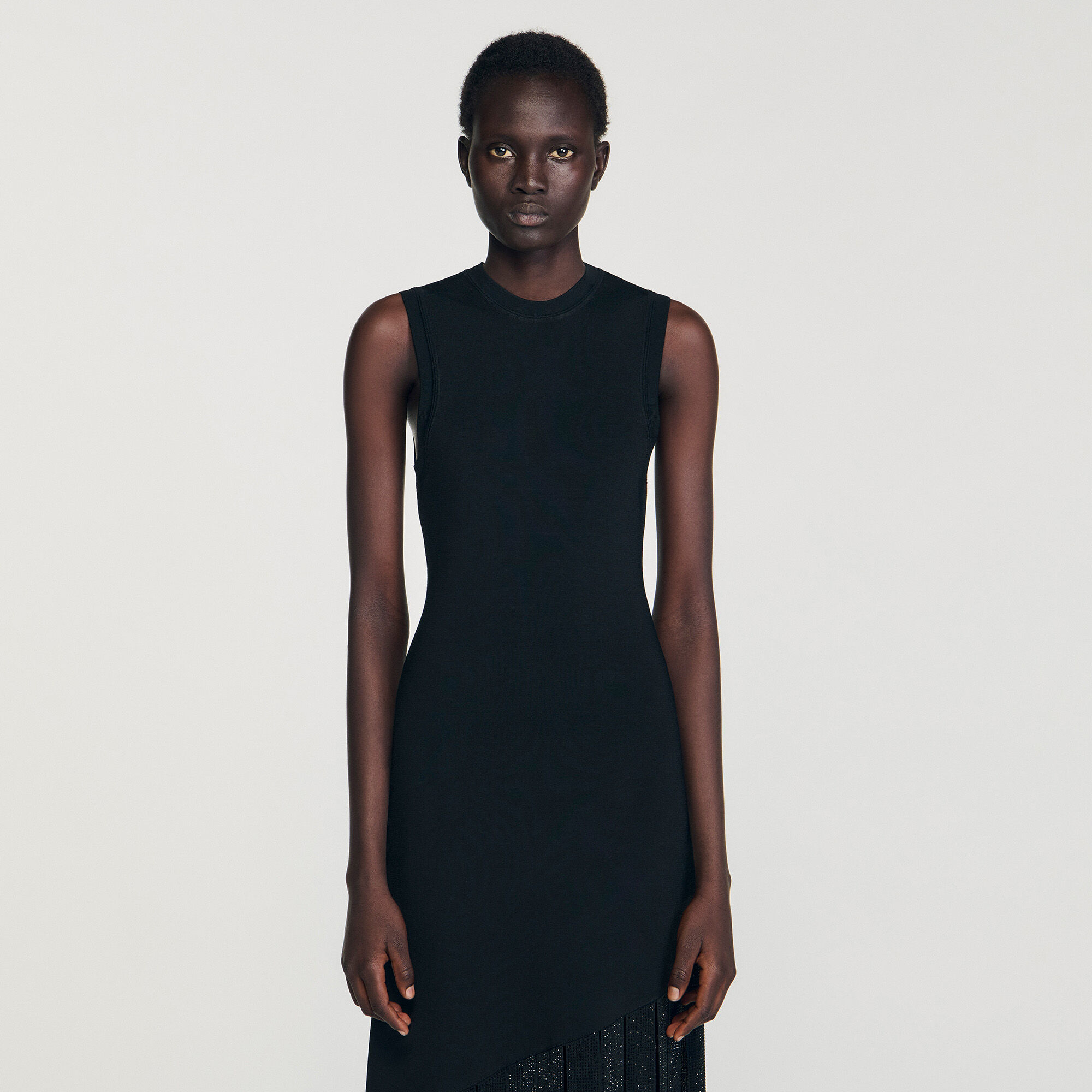 Abito lungo con frange