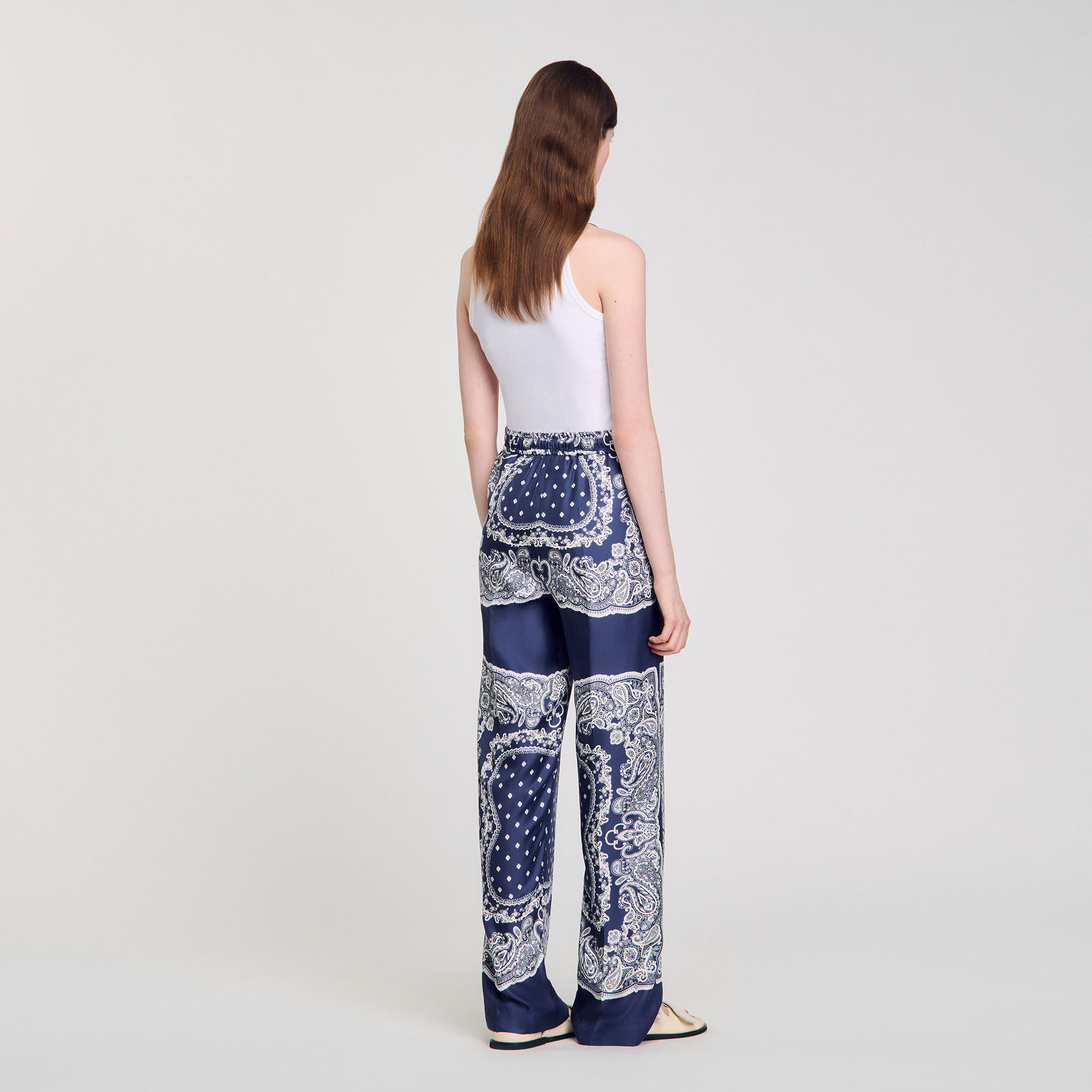 Pantaloni fluidi stampa a bandana