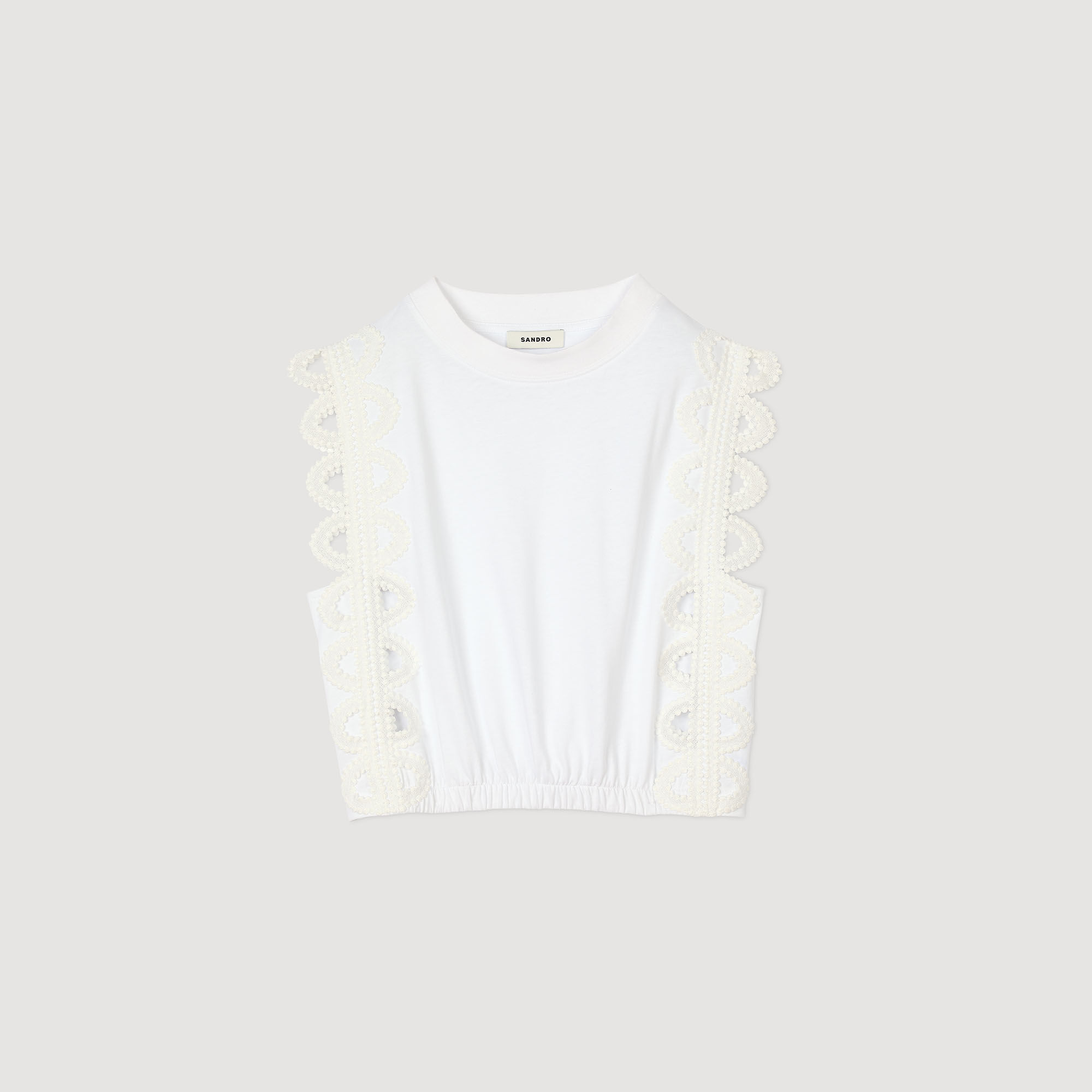 T-shirt corta con dettagli in pizzo