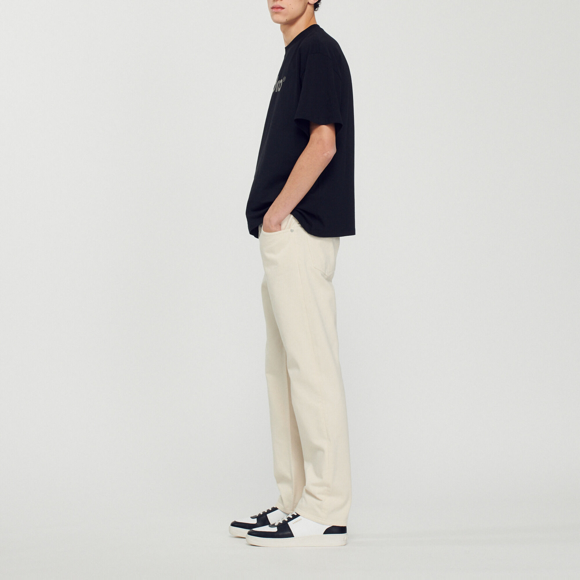 T-shirt oversize con logo