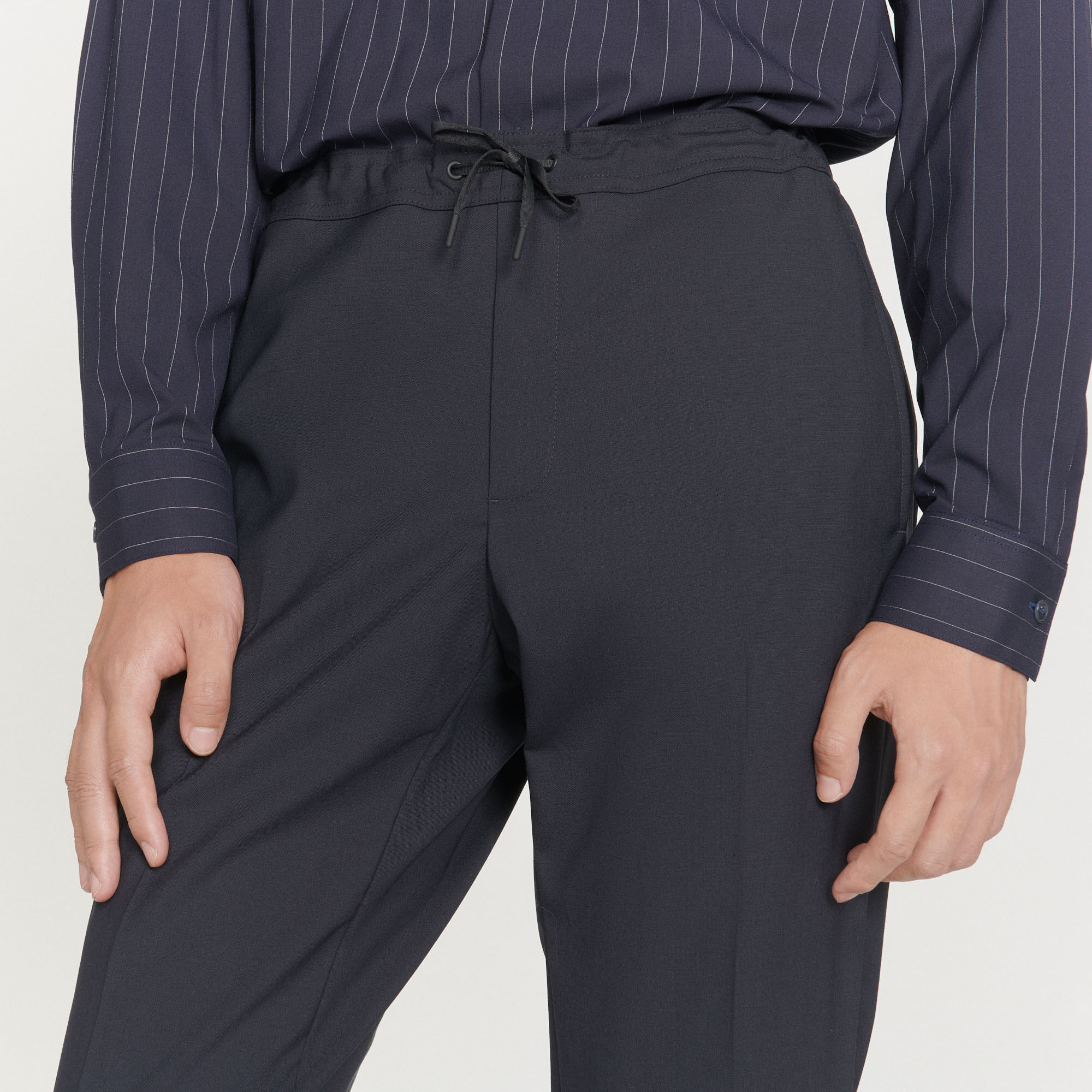 Pantaloni con elastico in vita