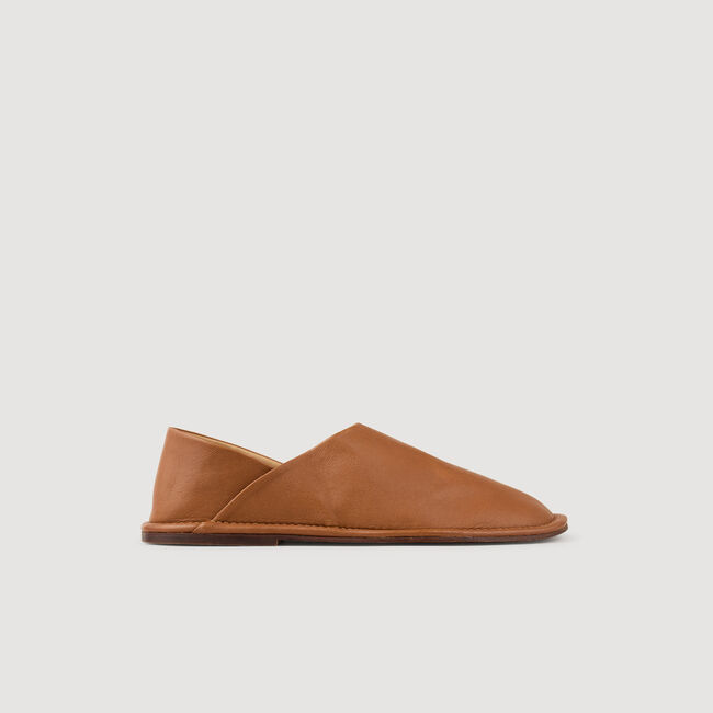 Slippers in pelle martellata