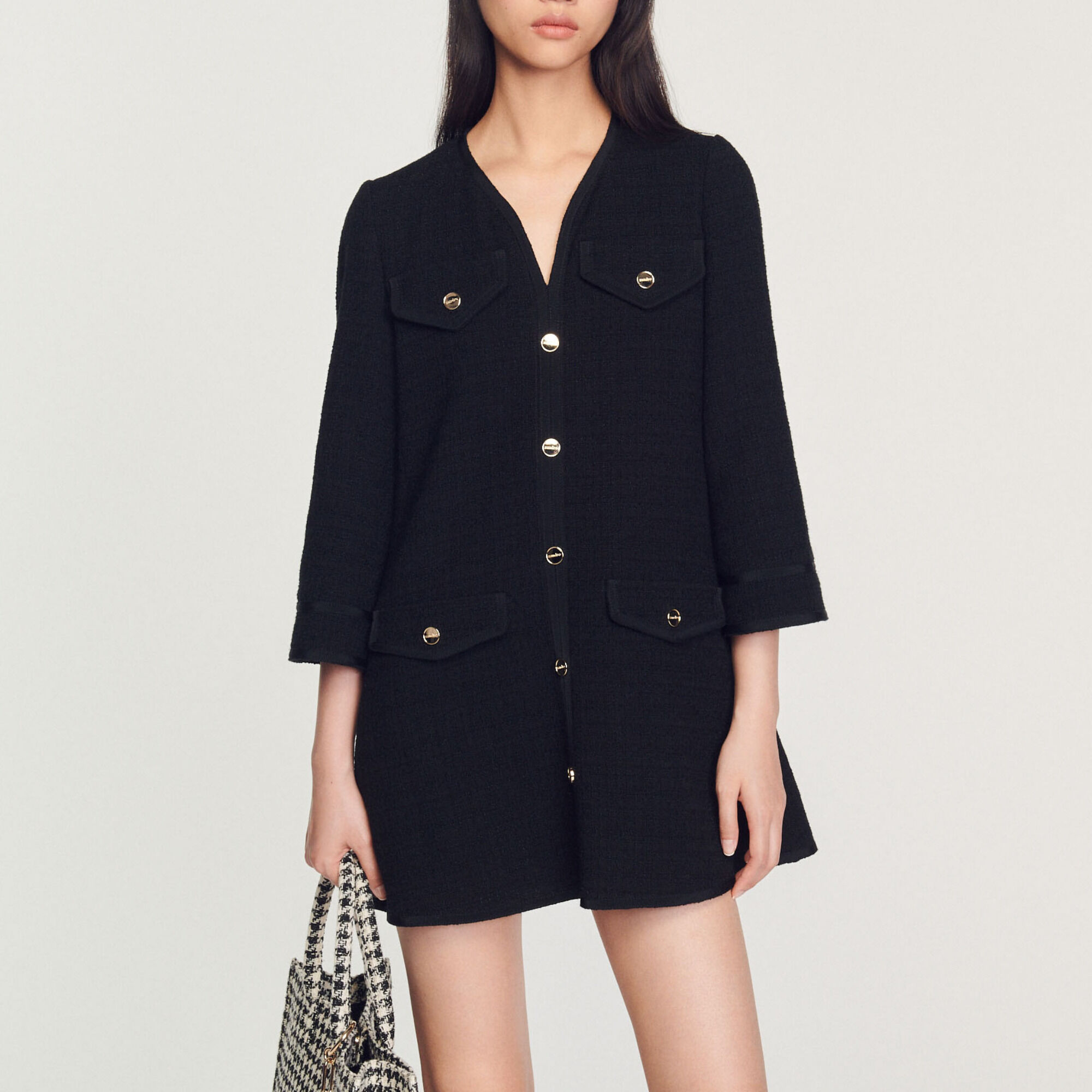 Abito corto in tweed a maniche lunghe