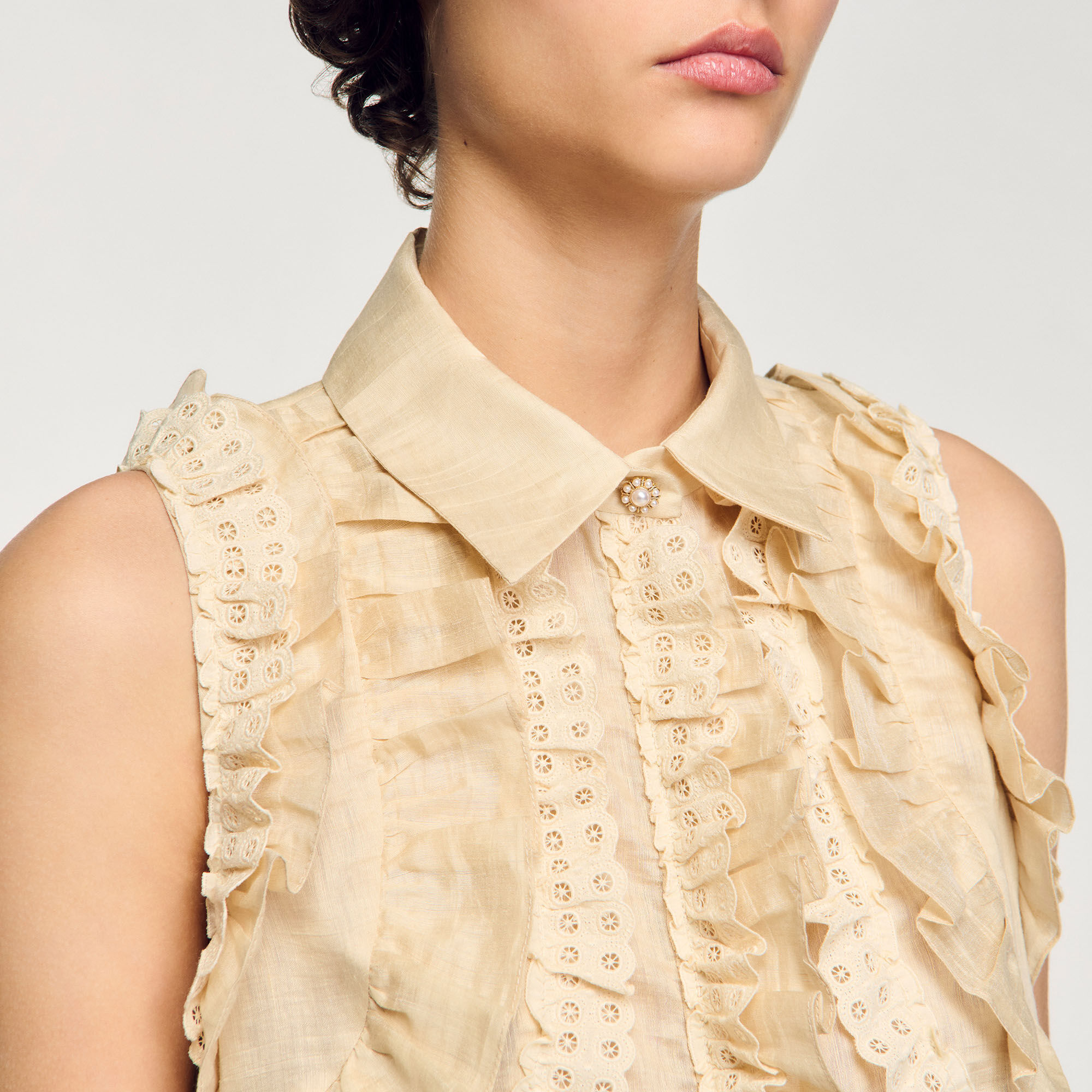 Camicia corta con volant
