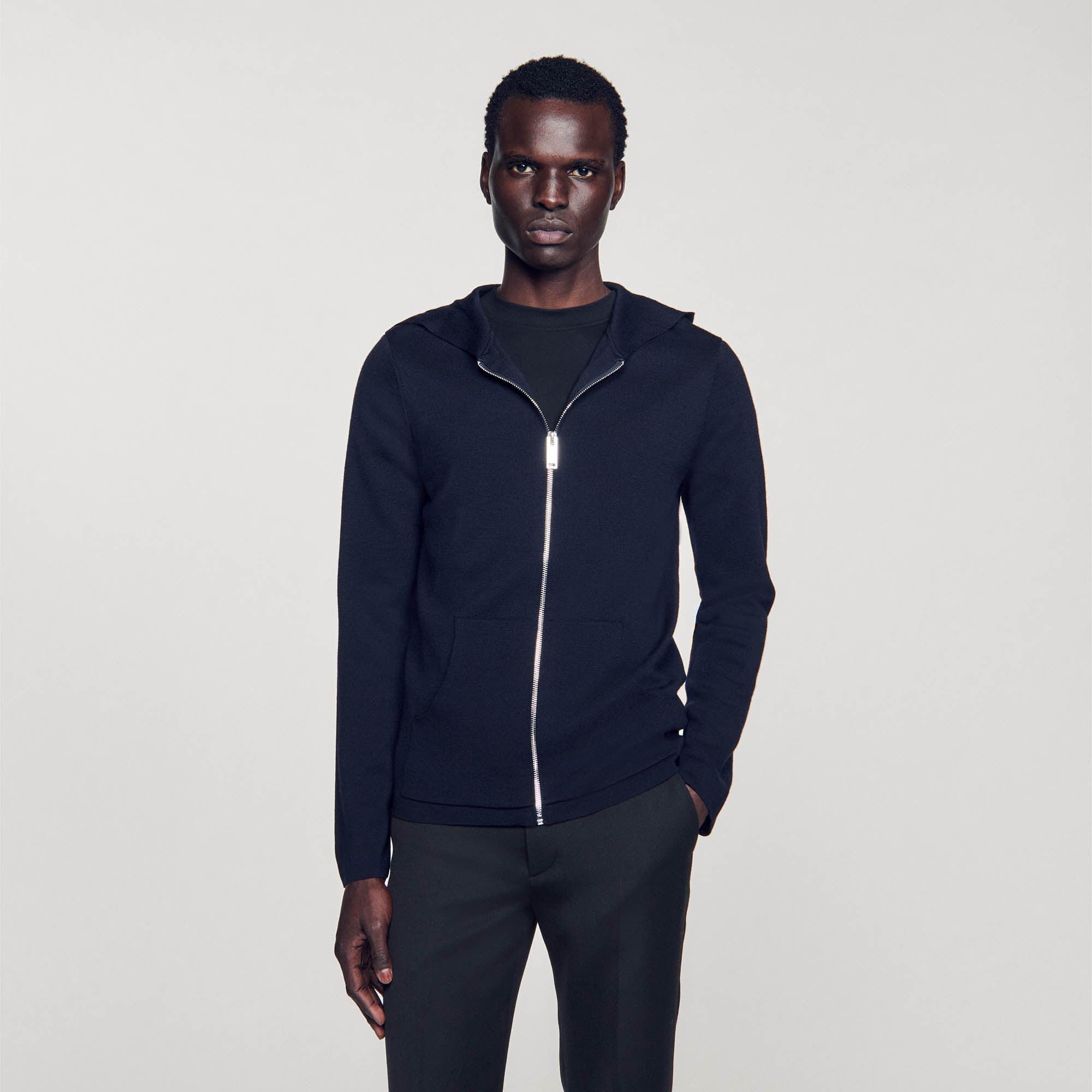 Gilet con zip e cappuccio
