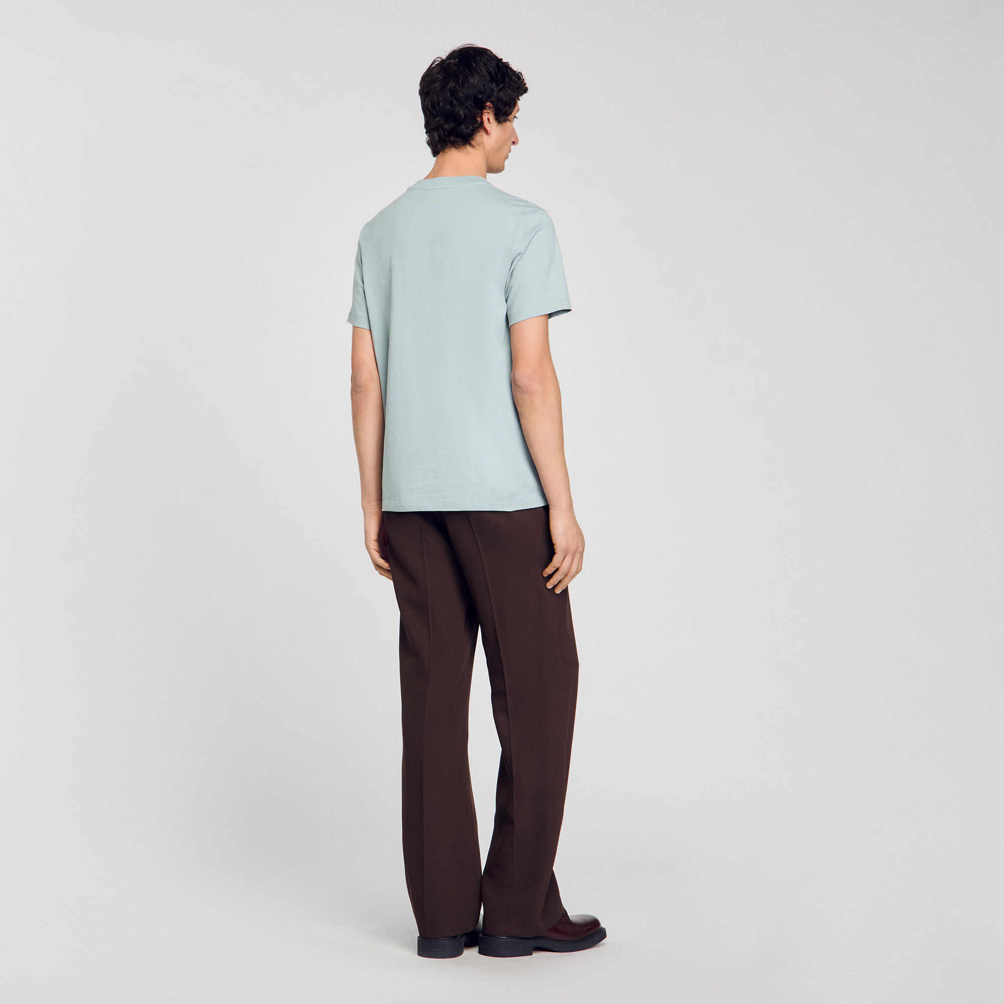T-shirt con dettaglio a fiore
