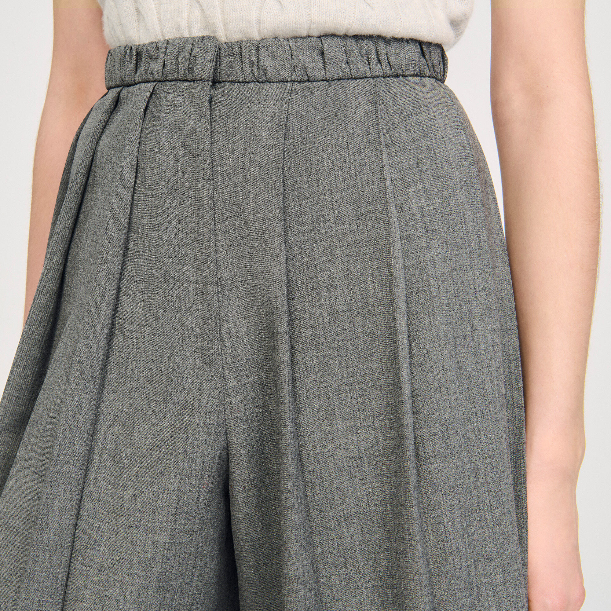 Short lungo plissettato