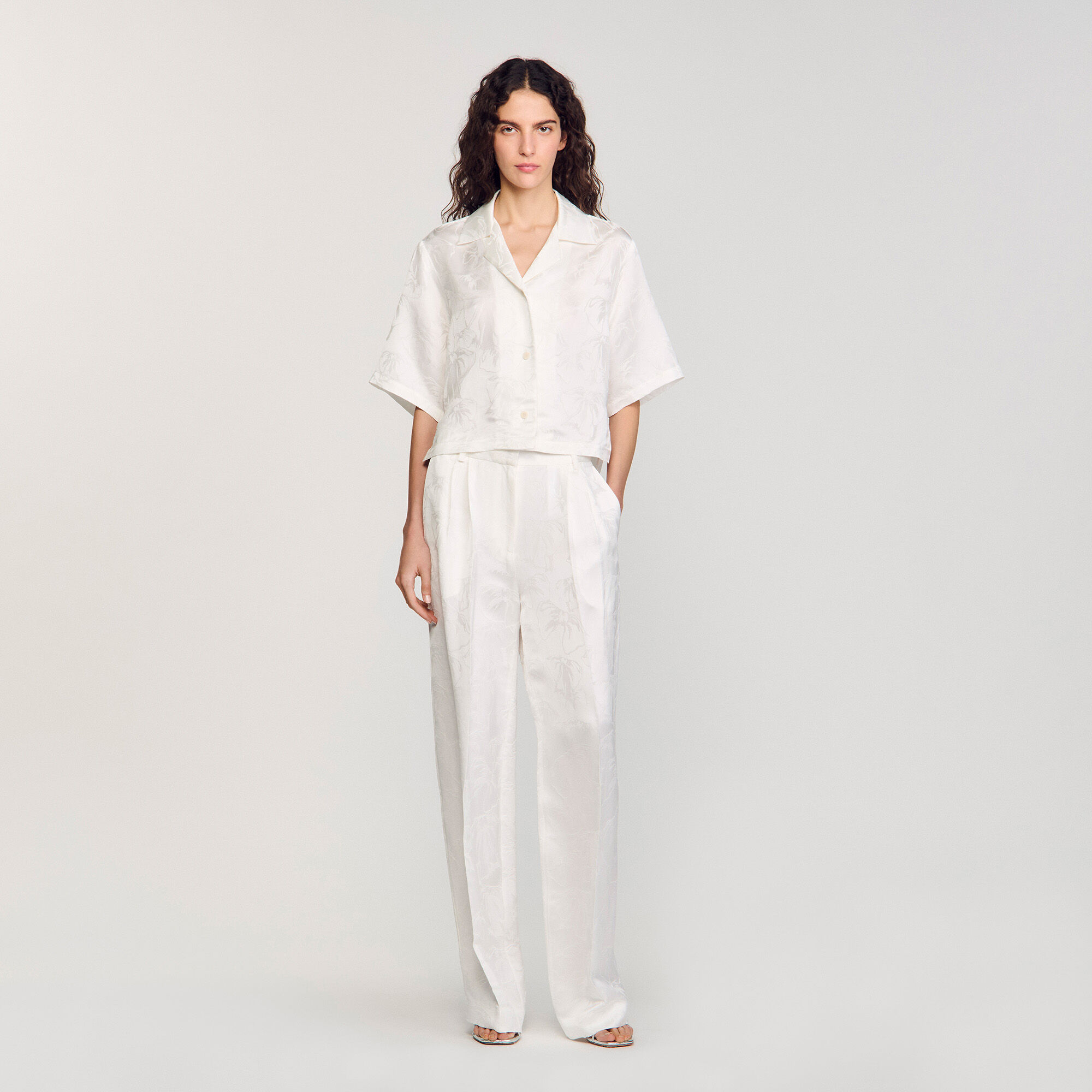 Camicia corta con fiorri in jacquard