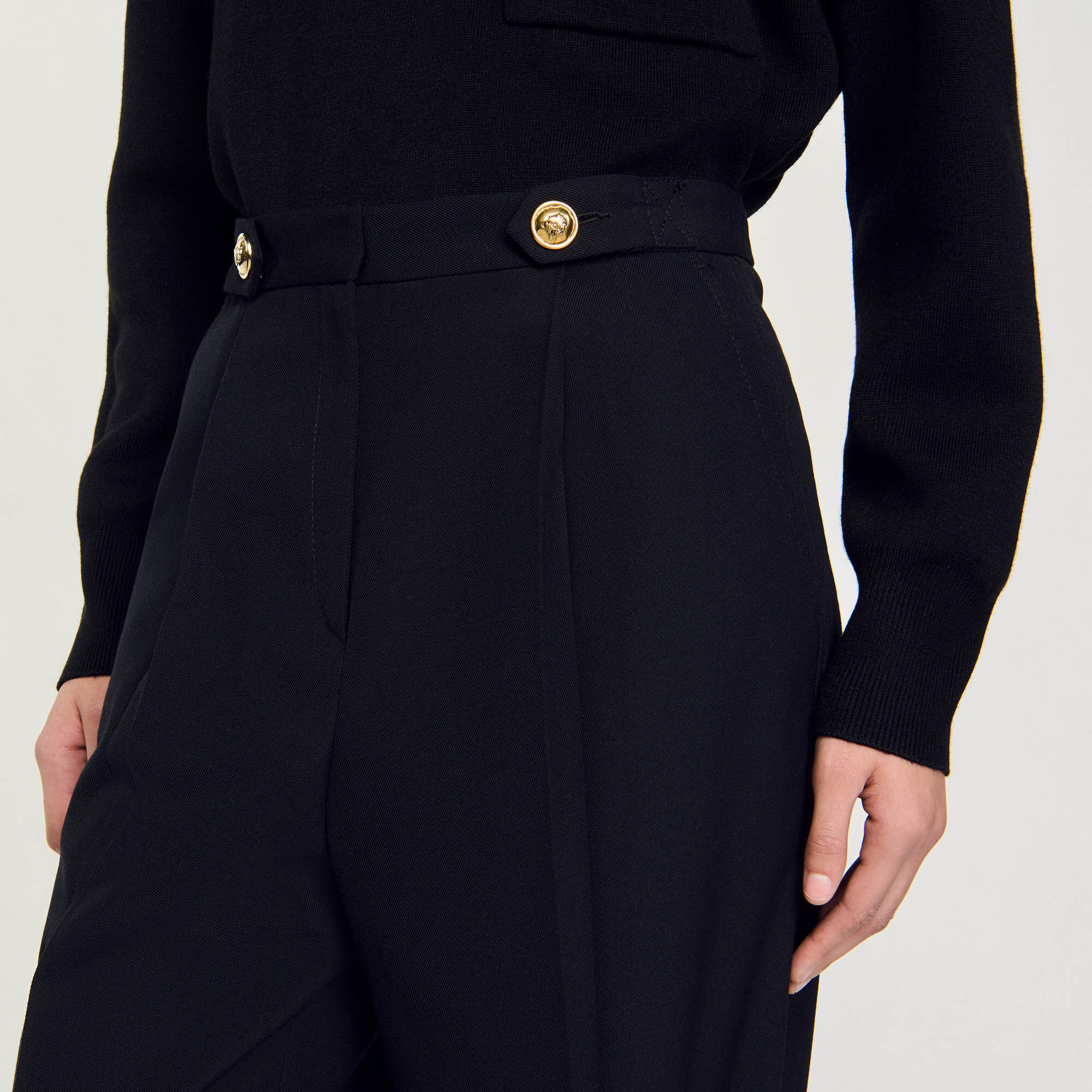 Pantaloni dritti