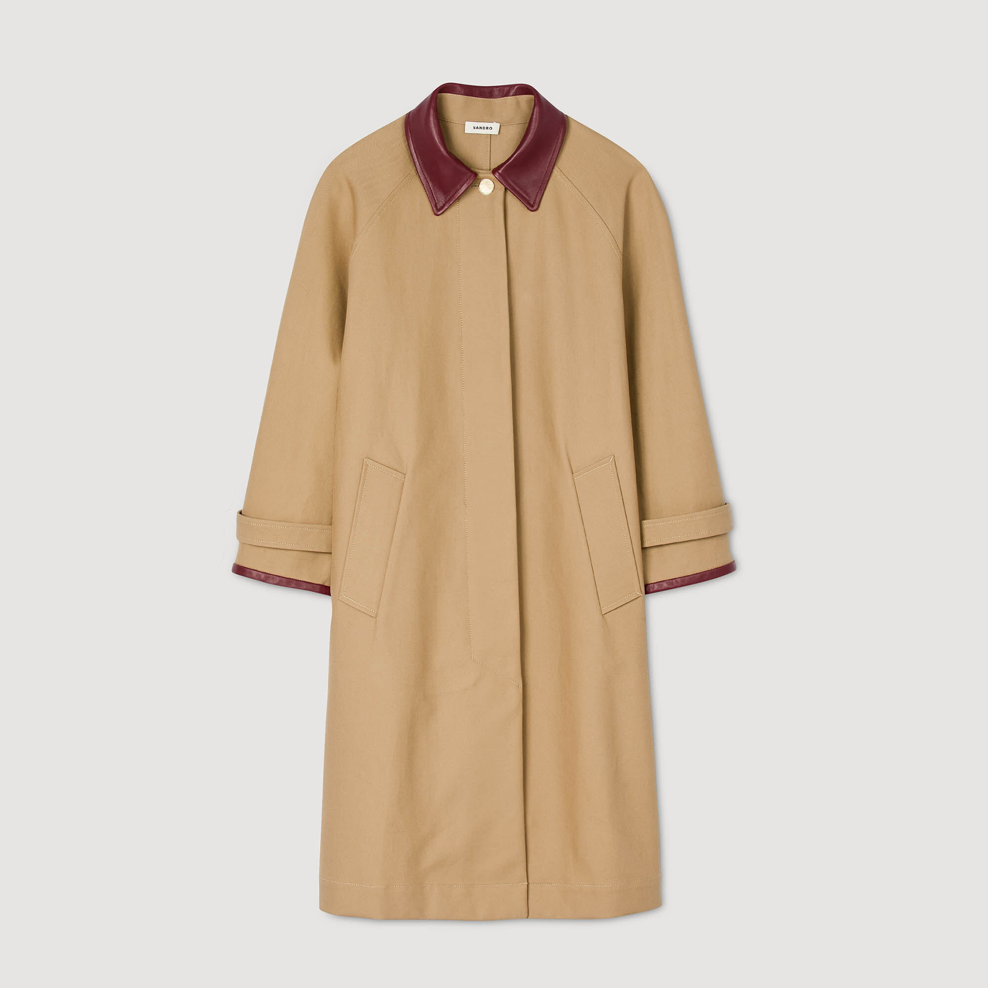 Trench lungo con colletto in pelle